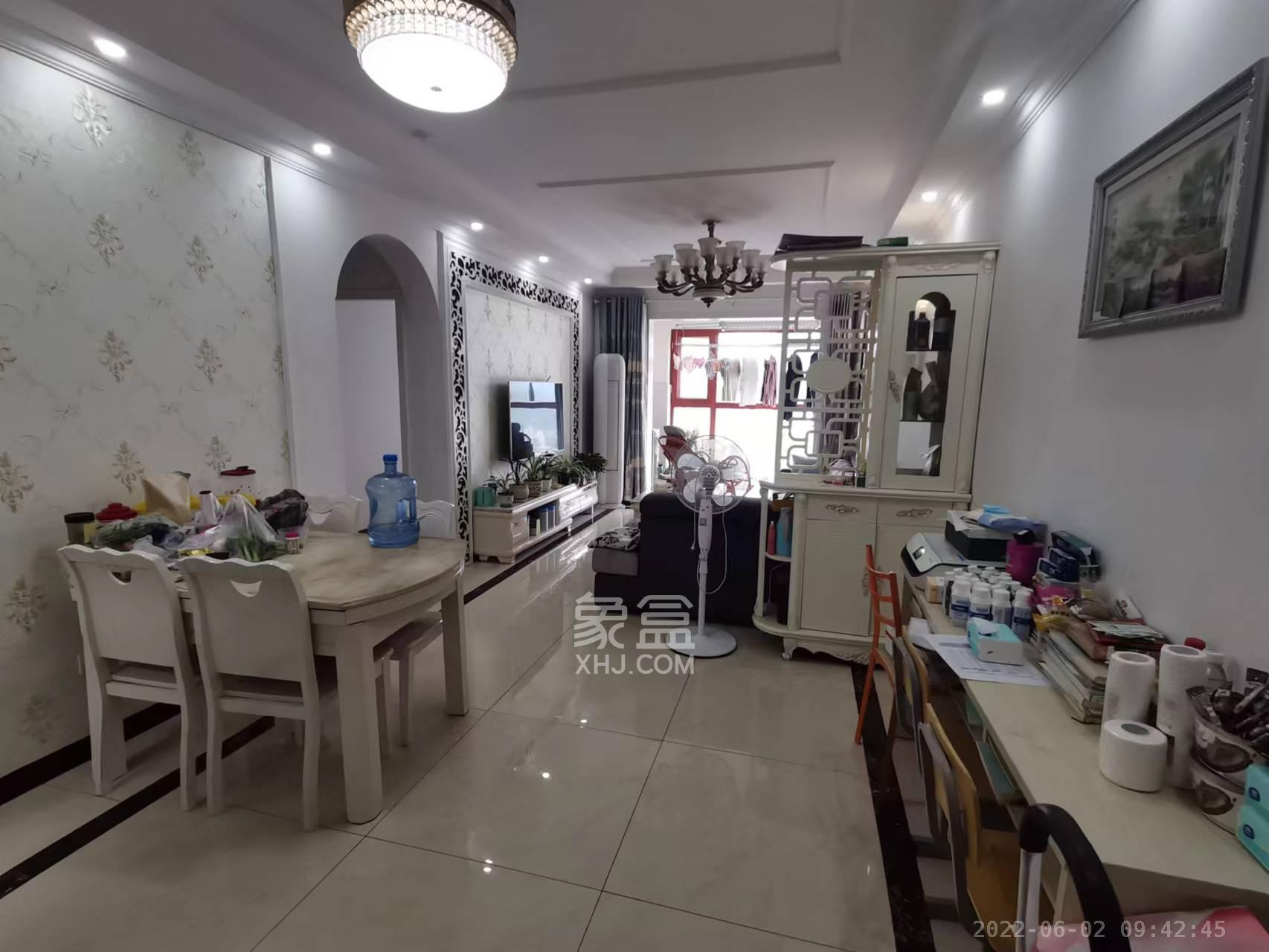 卓越浅水湾 3室2厅1卫 3600.0元/月 卓越浅水湾 3室2厅1卫 3600.0元/月室内图