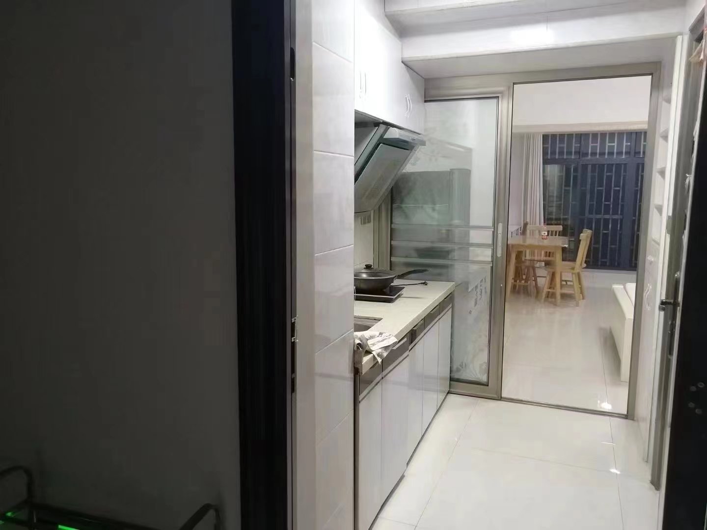 御江帝景  1室1厅1卫   1400.00元/月室内图