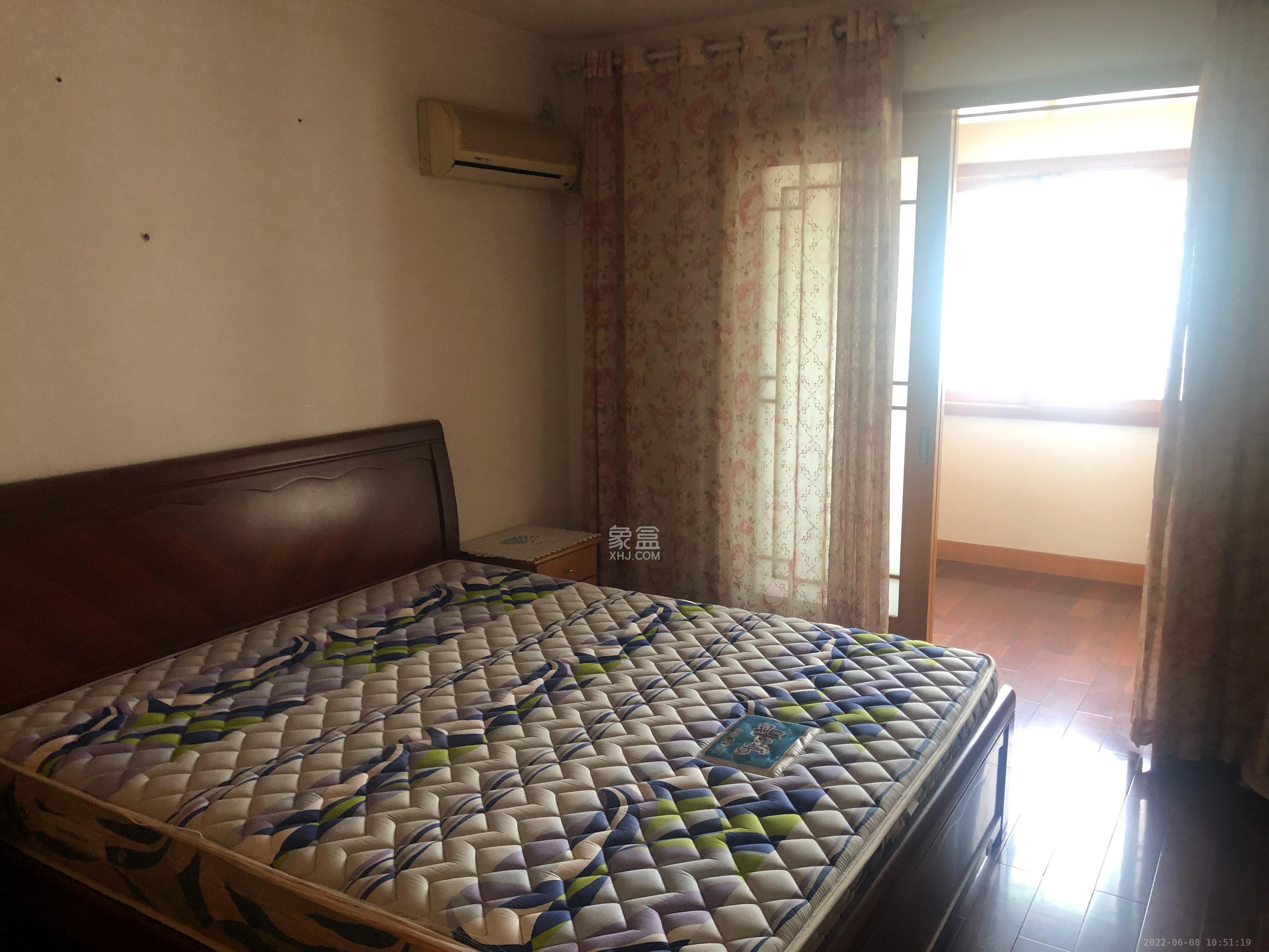 湘仪家园  3室2厅2卫   3200.00元/月室内图