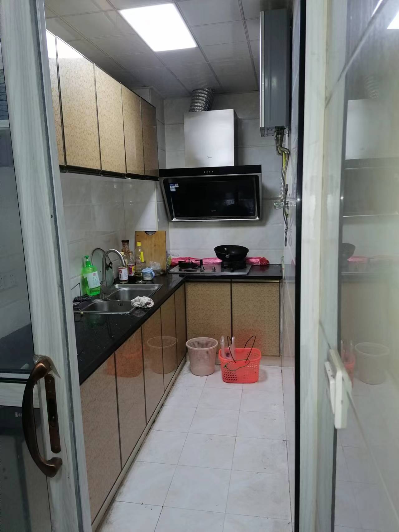 明兴翰苑一期  2室2厅1卫   1700.00元/月室内图