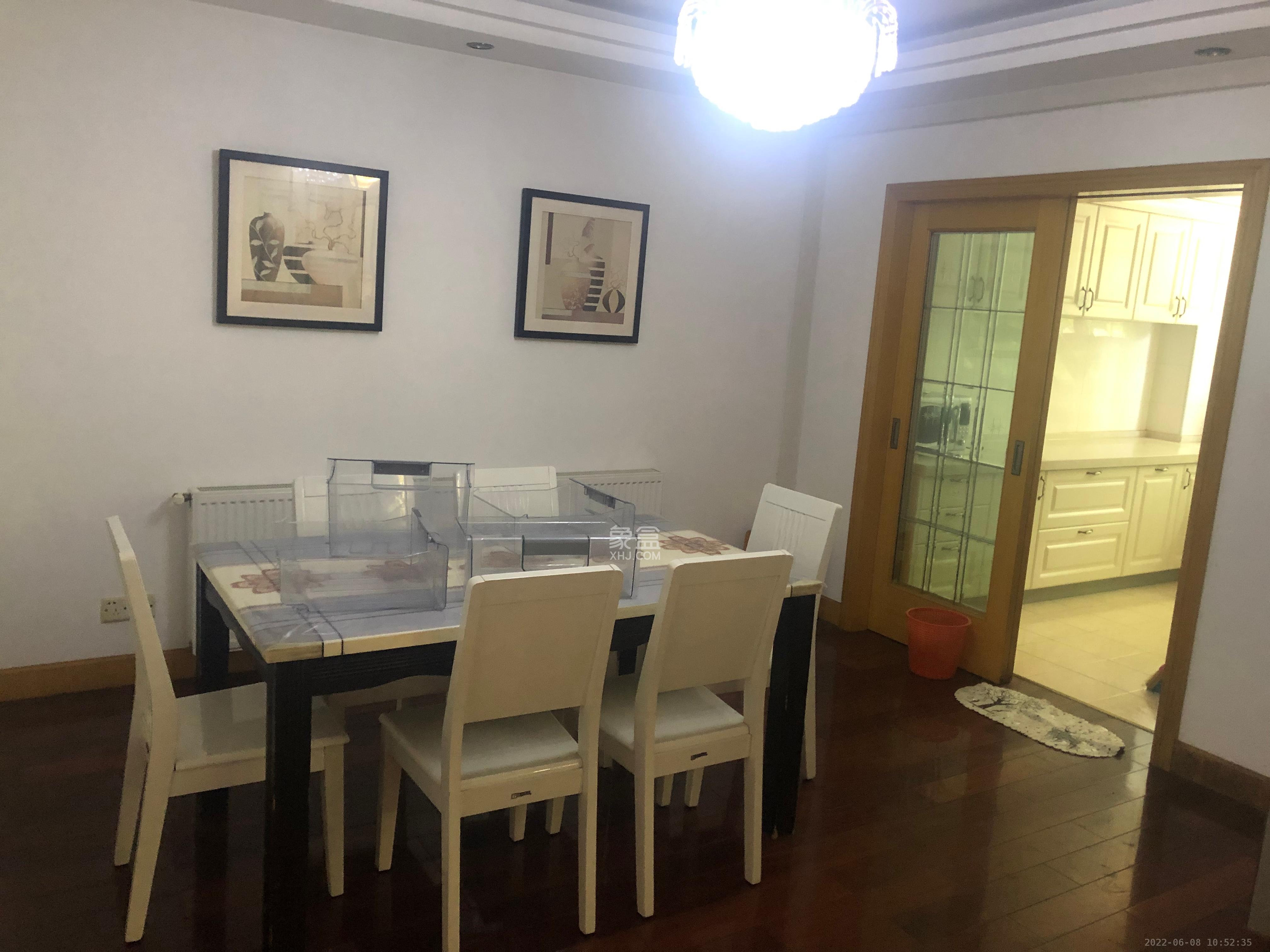 湘仪家园  3室2厅2卫   3200.00元/月室内图