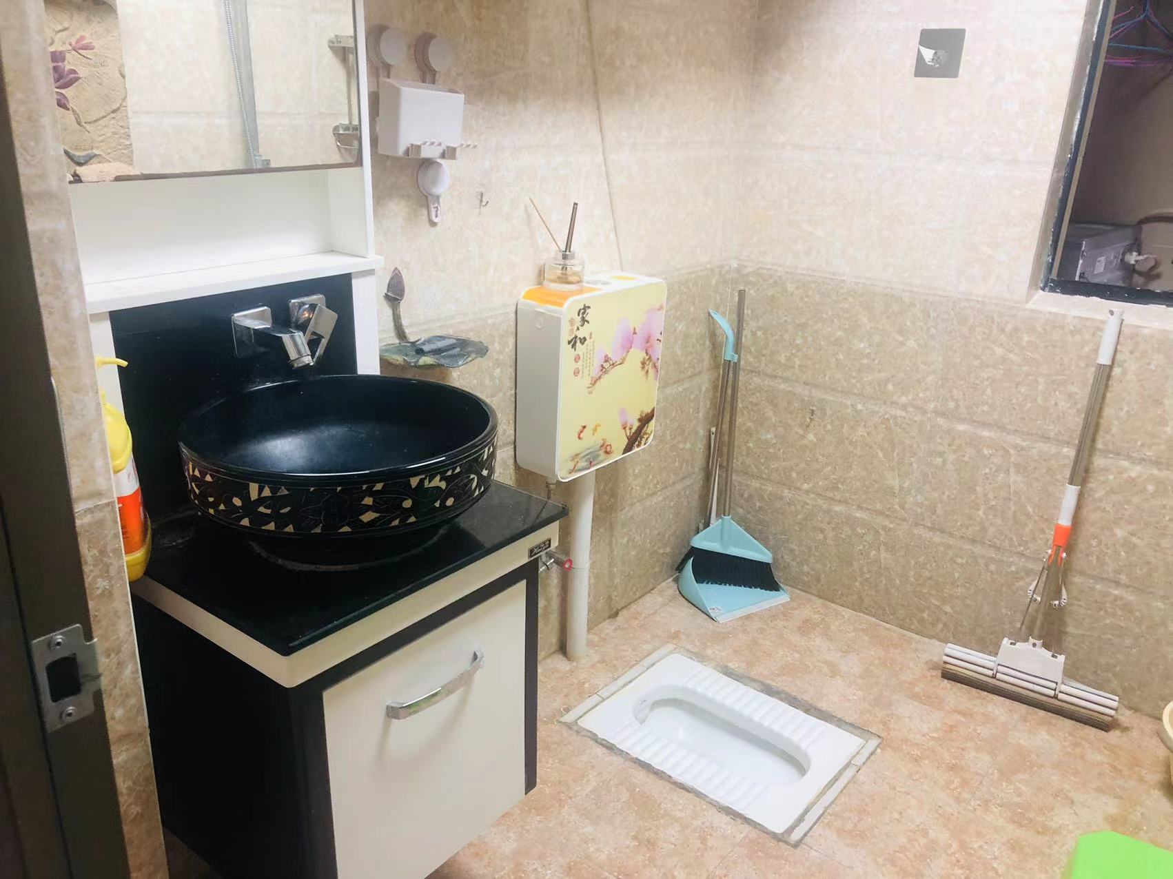 美的林城时代  1室1厅1卫   1800.00元/月室内图