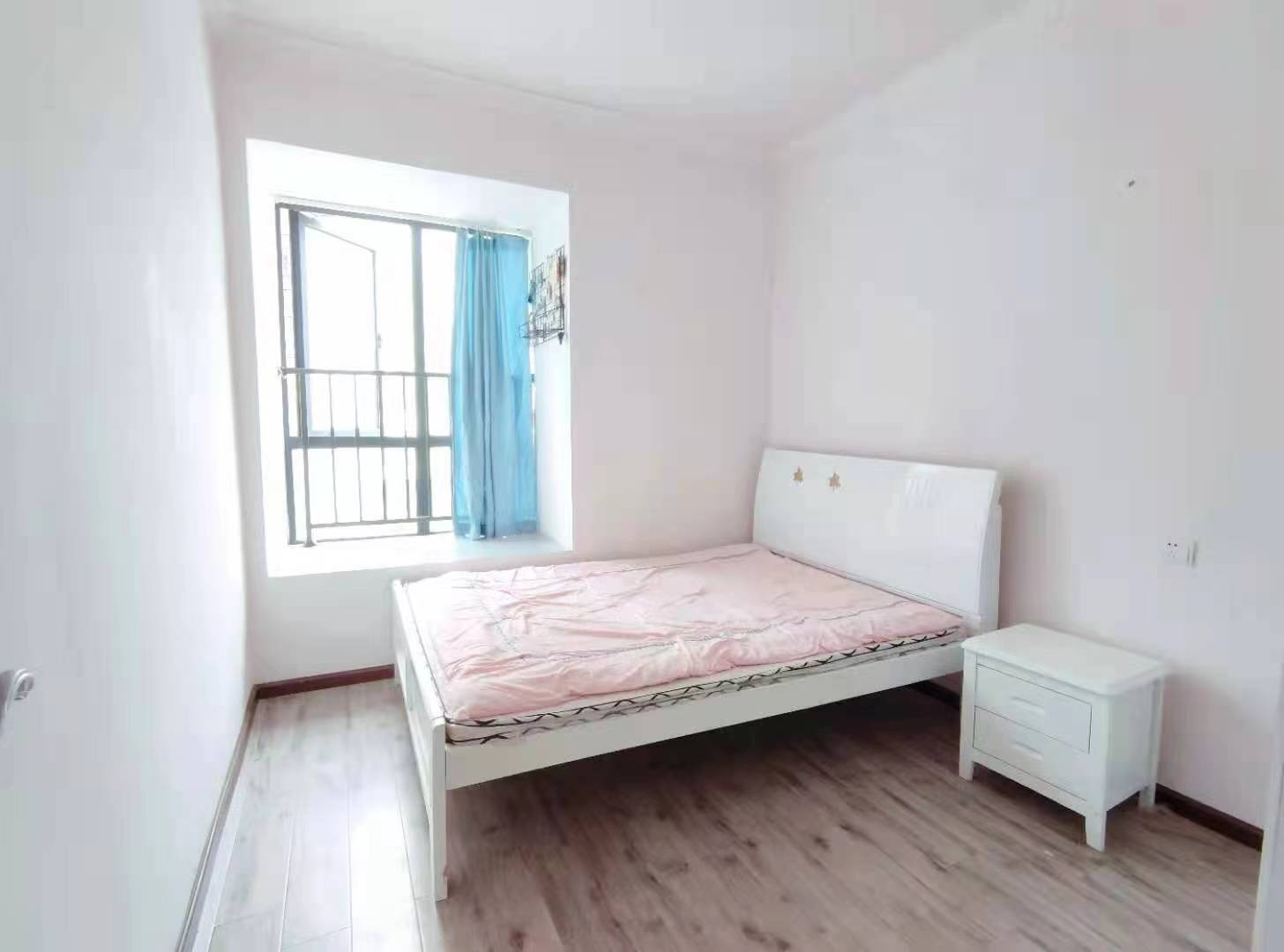 云城尚品  2室1厅1卫   1800.00元/月室内图