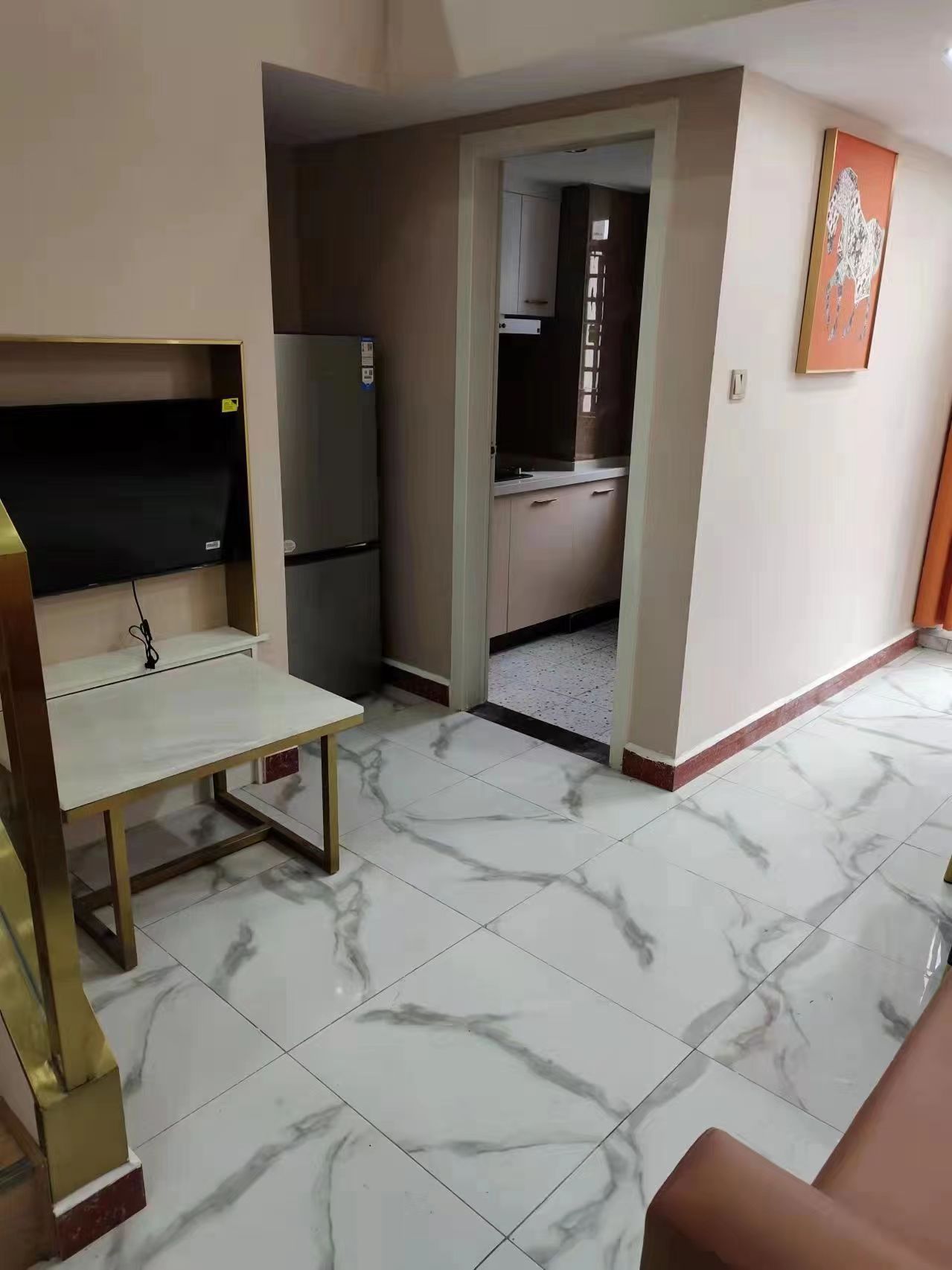 青春里  2室1厅1卫   2000.00元/月室内图