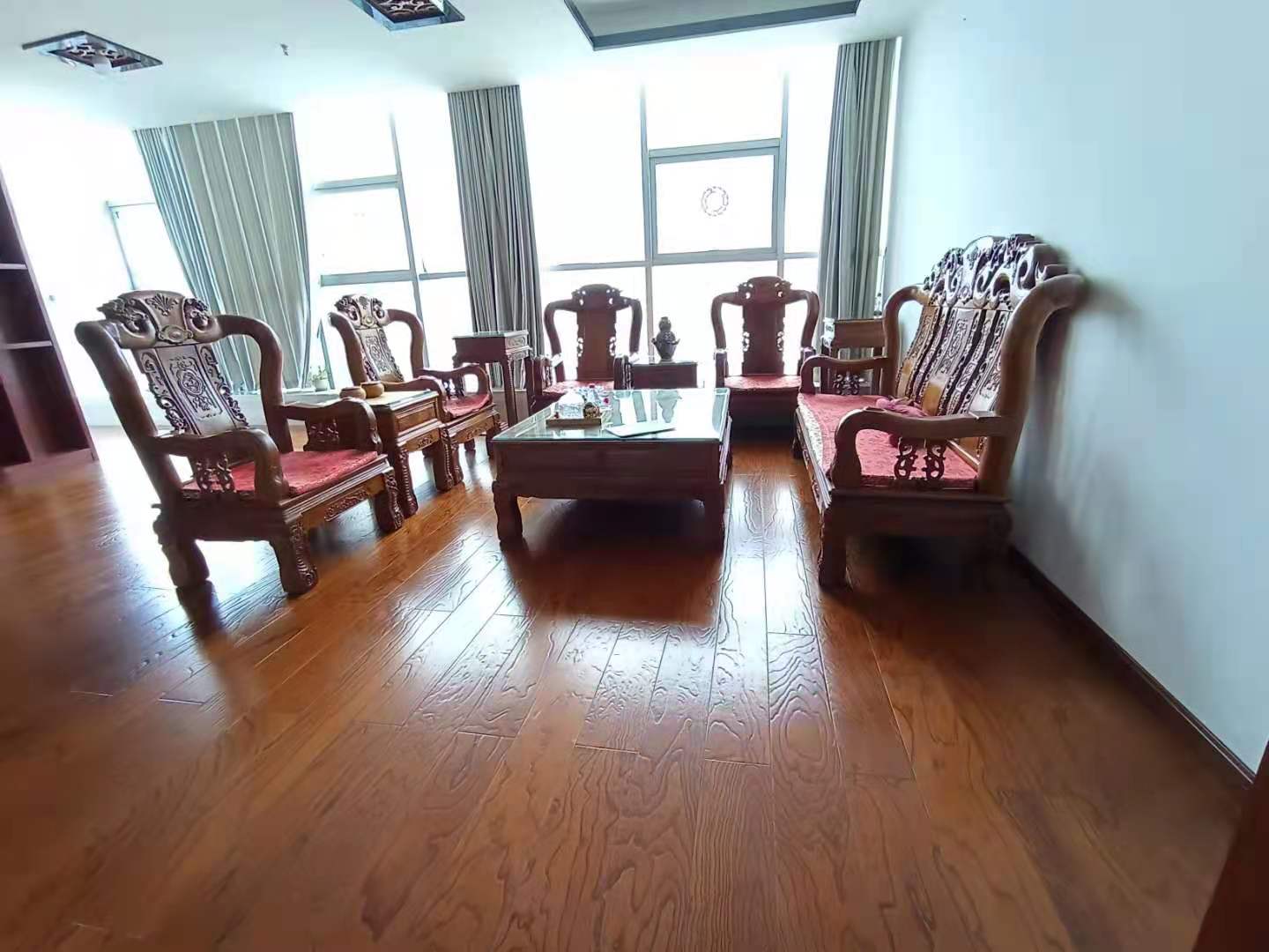 美的财智中心  7室2厅1卫   37500.00元/月户型图