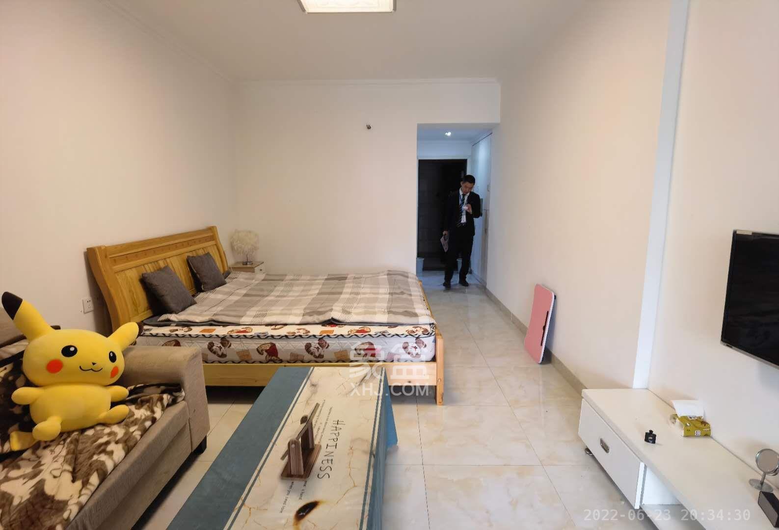 蓝湾国际广场  1室1厅1卫    1800.0元/月室内图1