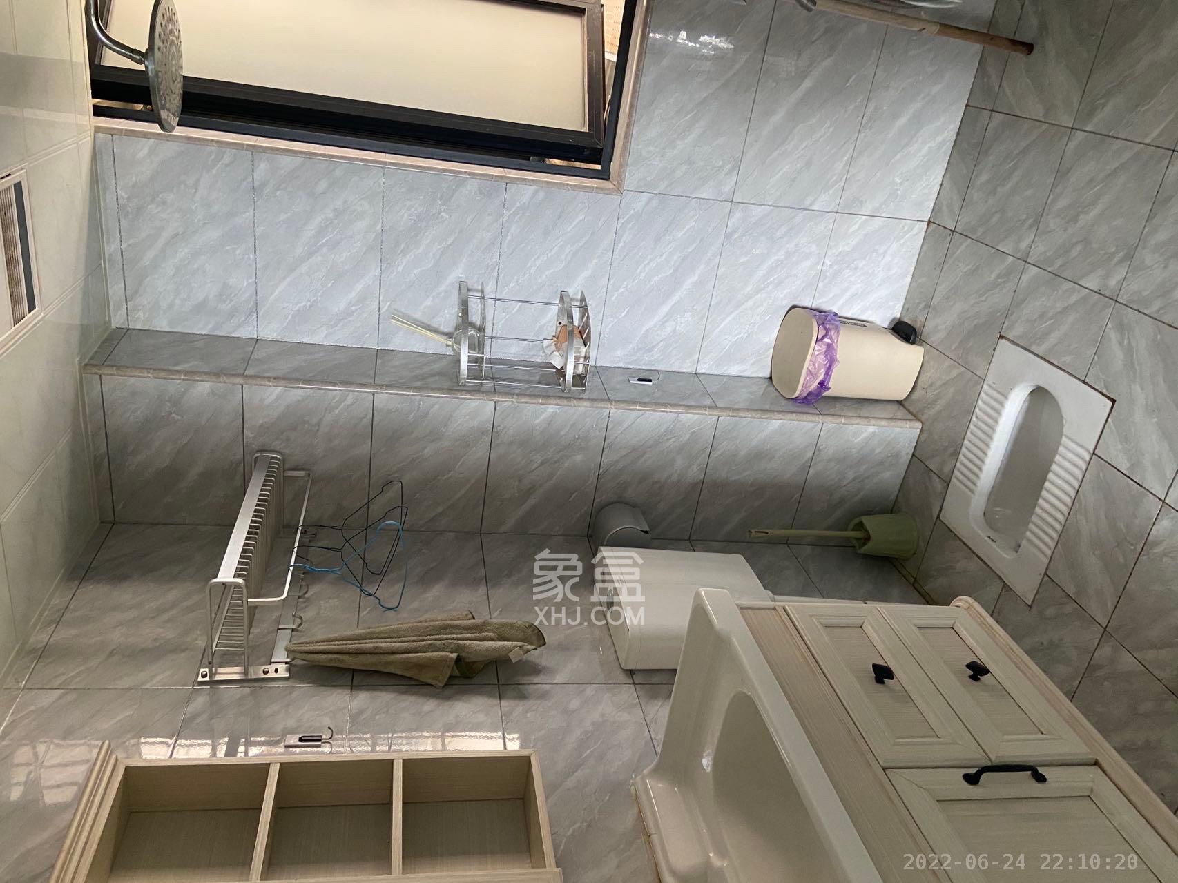 丰禧园  2室2厅1卫    2500.0元/月 丰禧园  2室2厅1卫    2500.0元/月室内图