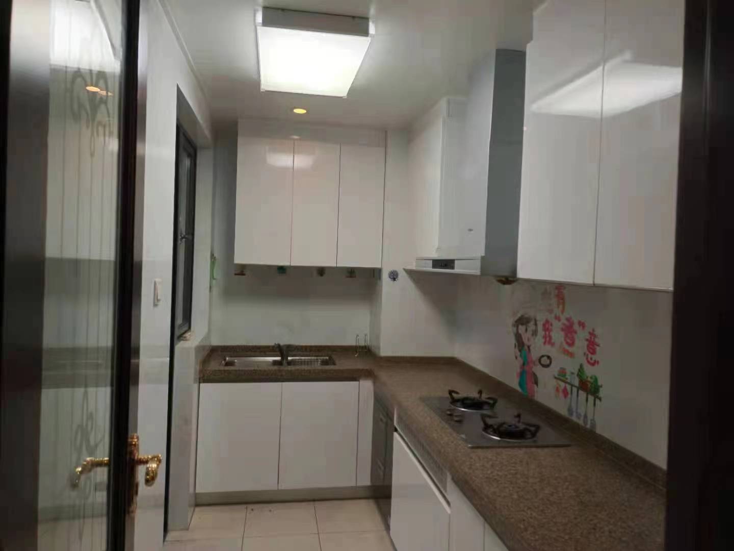 恒大南湖半岛  3室2厅1卫   2600.00元/月室内图