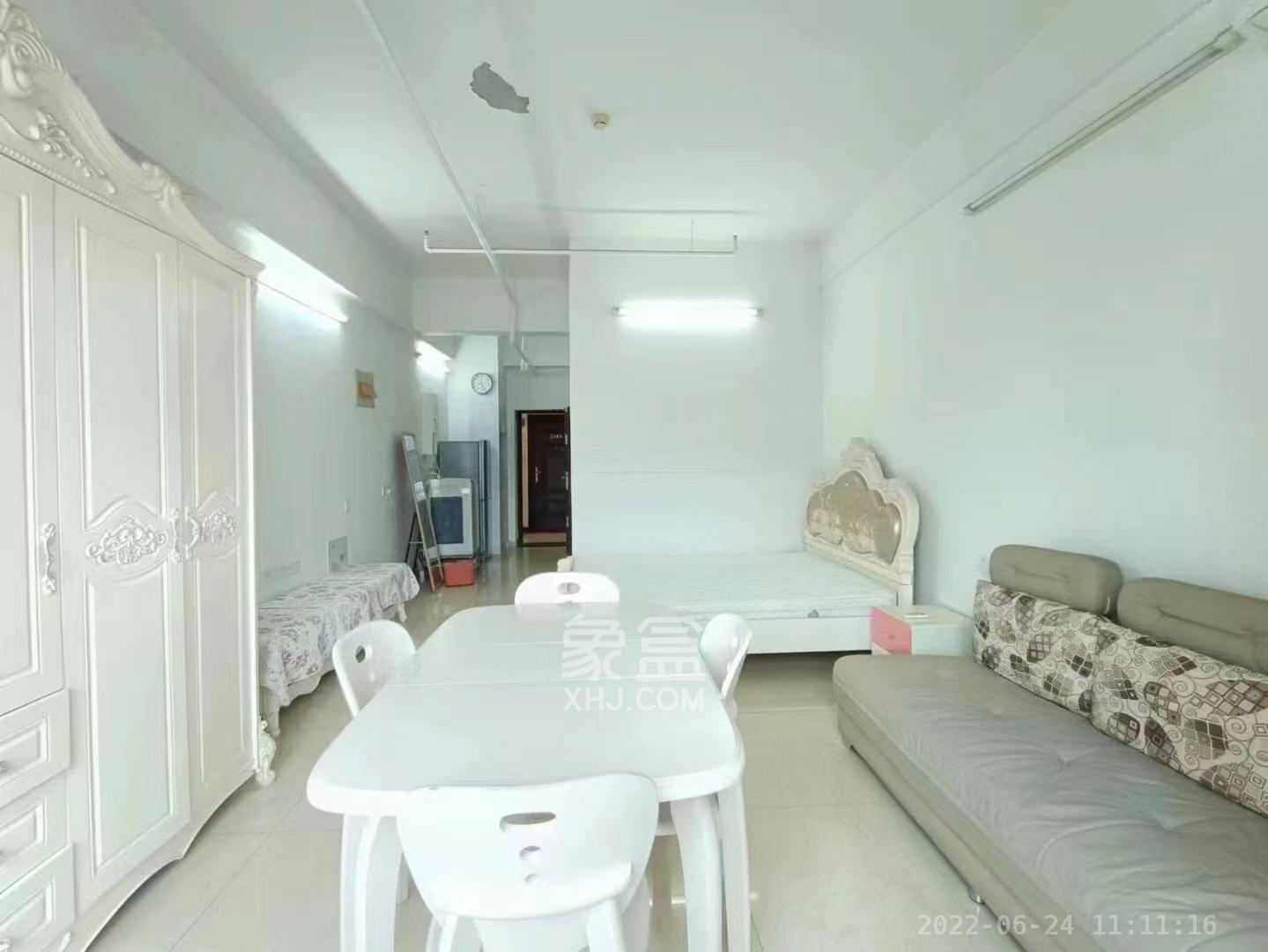 麓江春 2室1厅1卫 2500.0元/月 麓江春 2室1厅1卫 2500.0元/月室内图