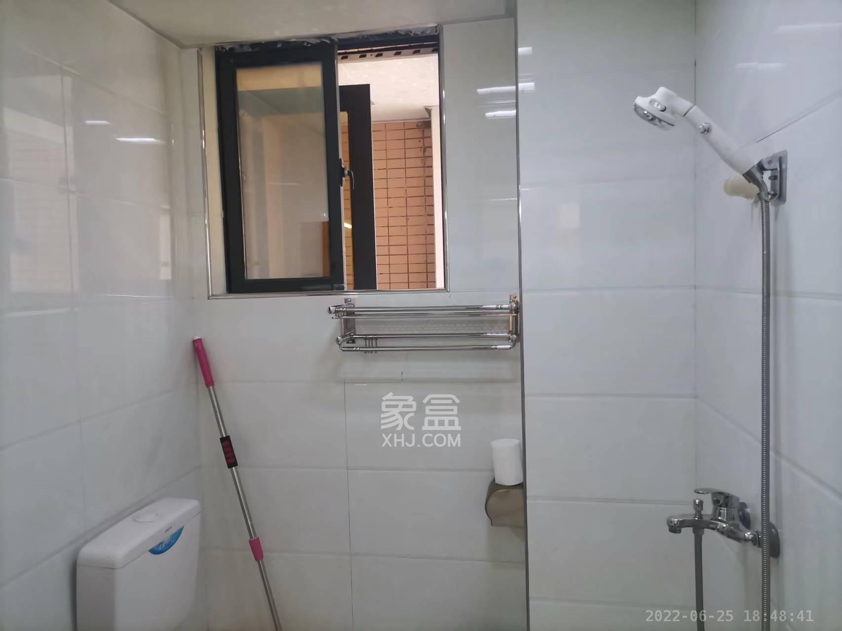 深业睿城 3室2厅1卫 2000.0元/月 深业睿城 3室2厅1卫 2000.0元/月室内图