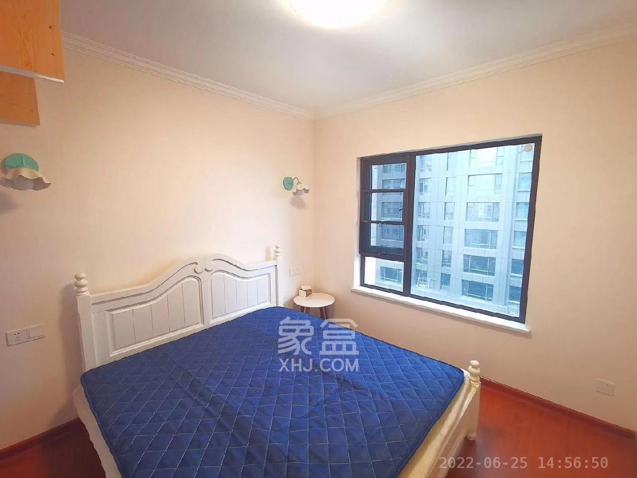 地质家园一、二期（地泰人民公馆）  2室2厅1卫    3500.0元/月室内图