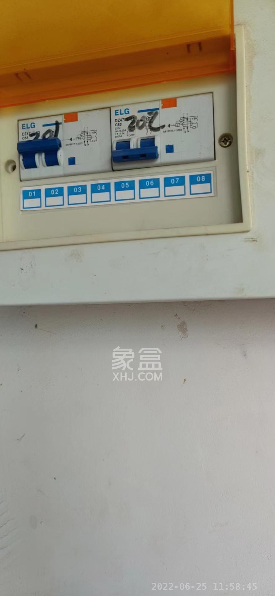 中石化西南石油局单位房（中南石油局四普基地花园小区）  2室2厅1卫   800.00元/月室内图