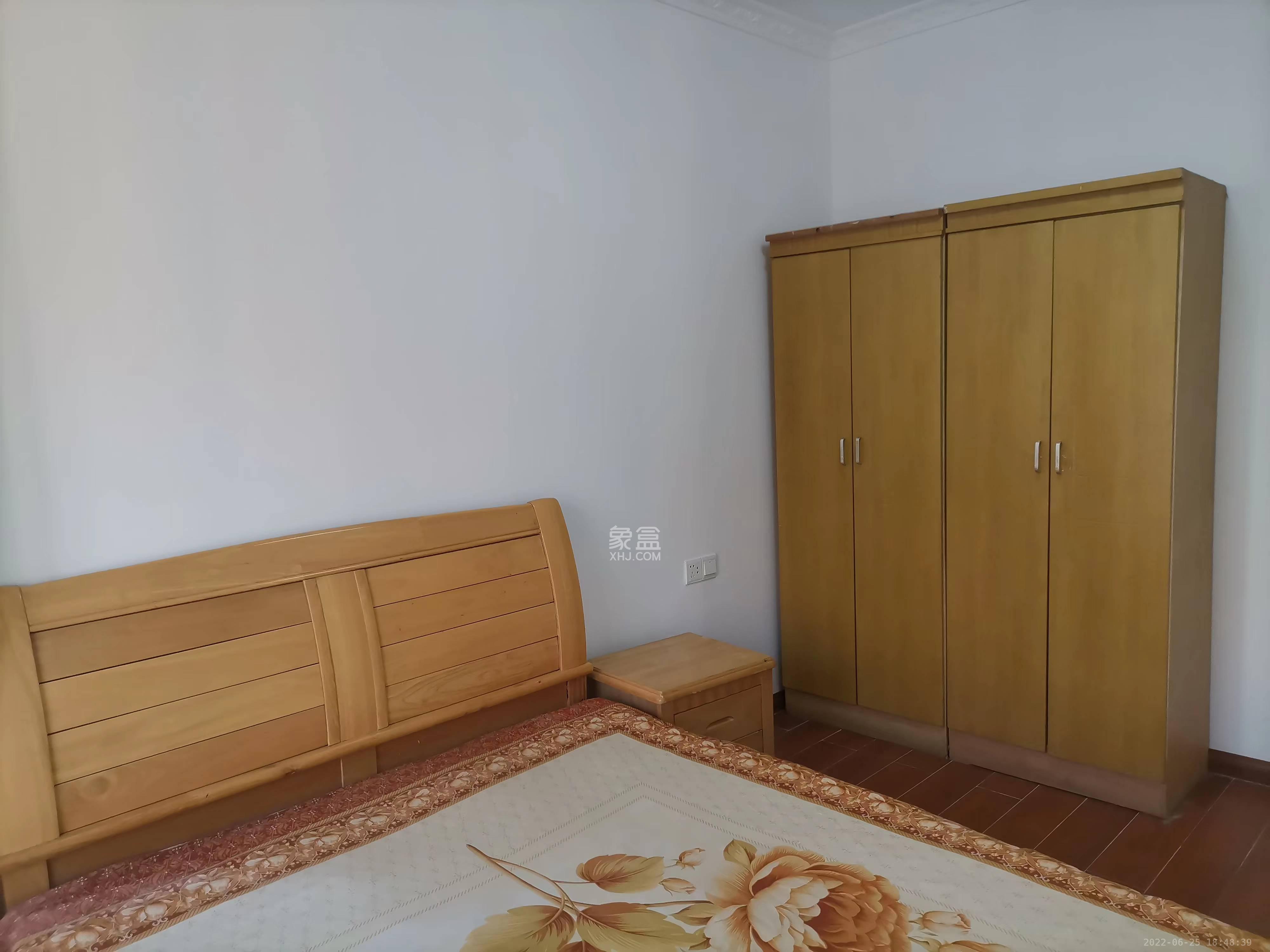 深业睿城 3室2厅1卫 2000.0元/月 深业睿城 3室2厅1卫 2000.0元/月室内图