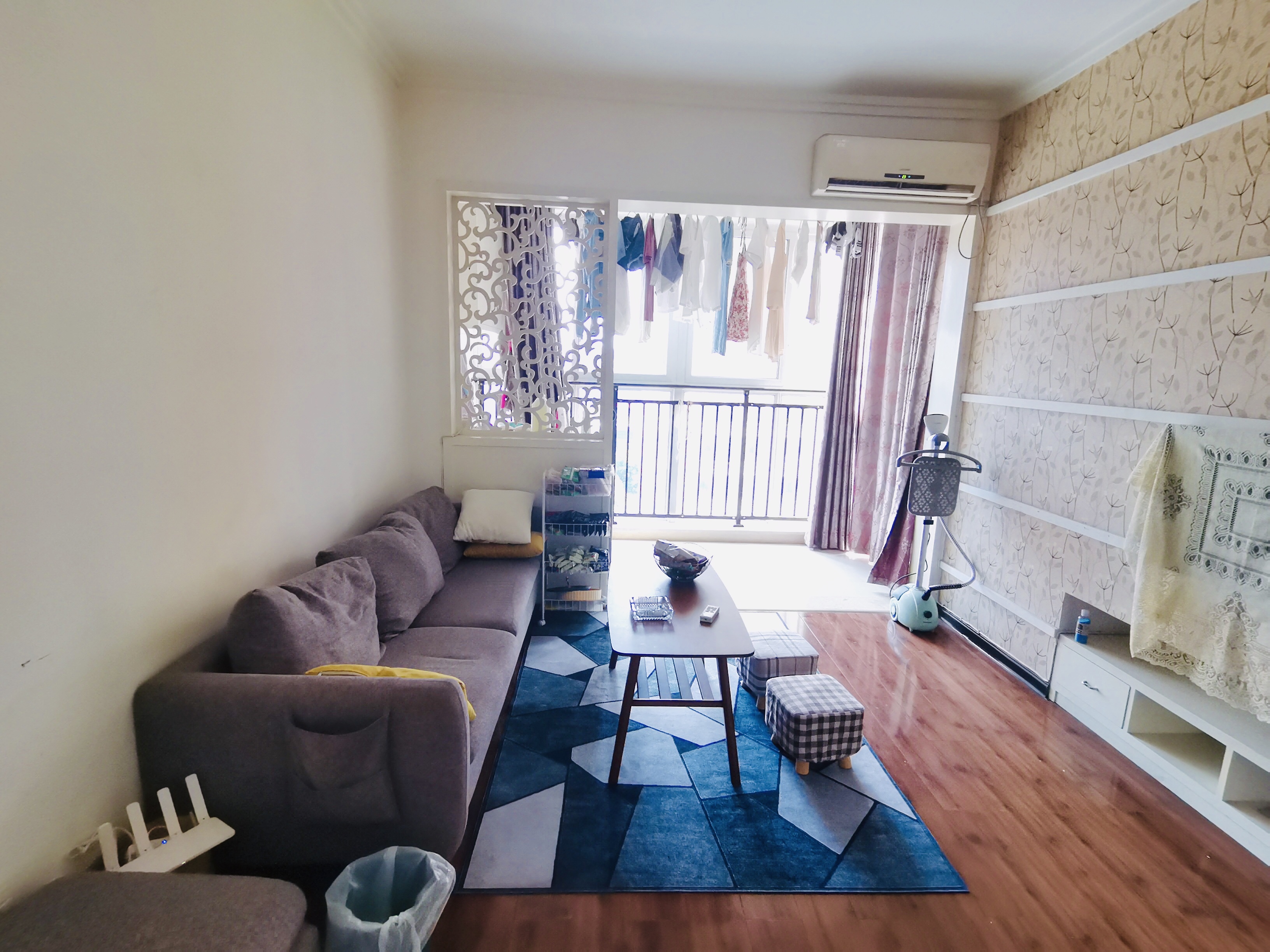 德和园 1室1厅1卫 1700.00元/月 德和园 1室1厅1卫 1700.00元/月室内图