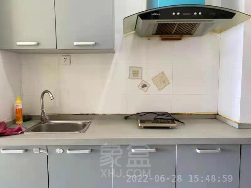 万鸿鑫城  1室1厅1卫   800.00元/月室内图