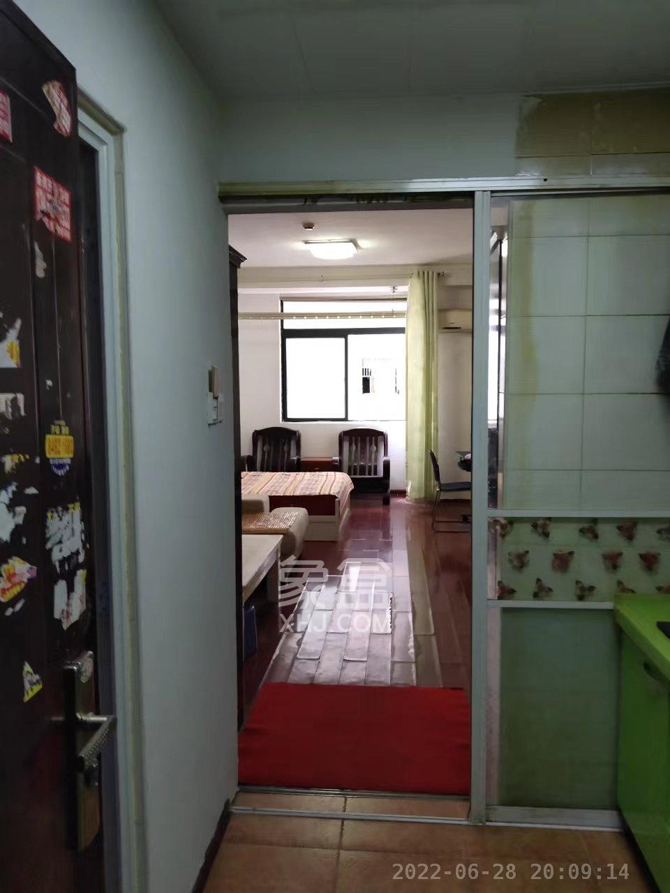 湘聚大厦  1室1厅1卫    1400.0元/月室内图
