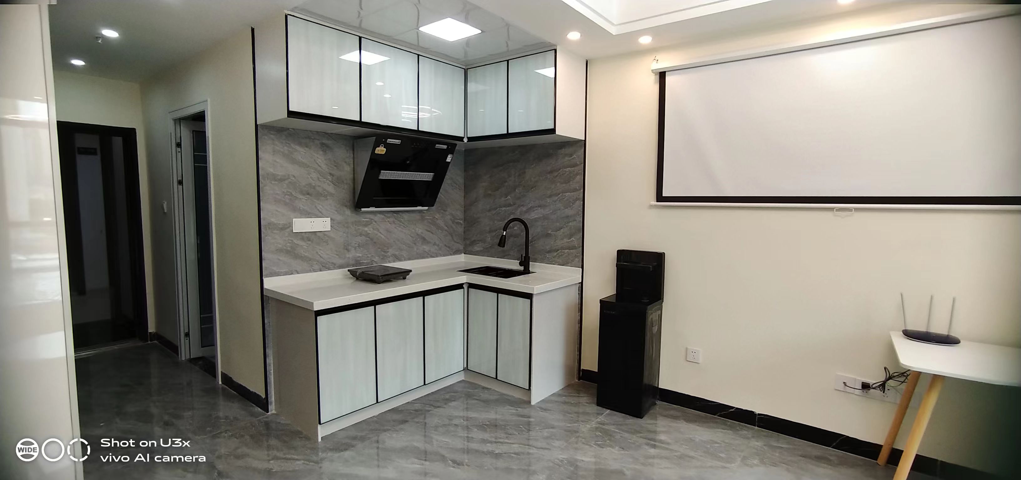 富力新天地三期 1室1厅1卫 1600.00元/月 富力新天地三期 1室1厅1卫 1600.00元/月室内图