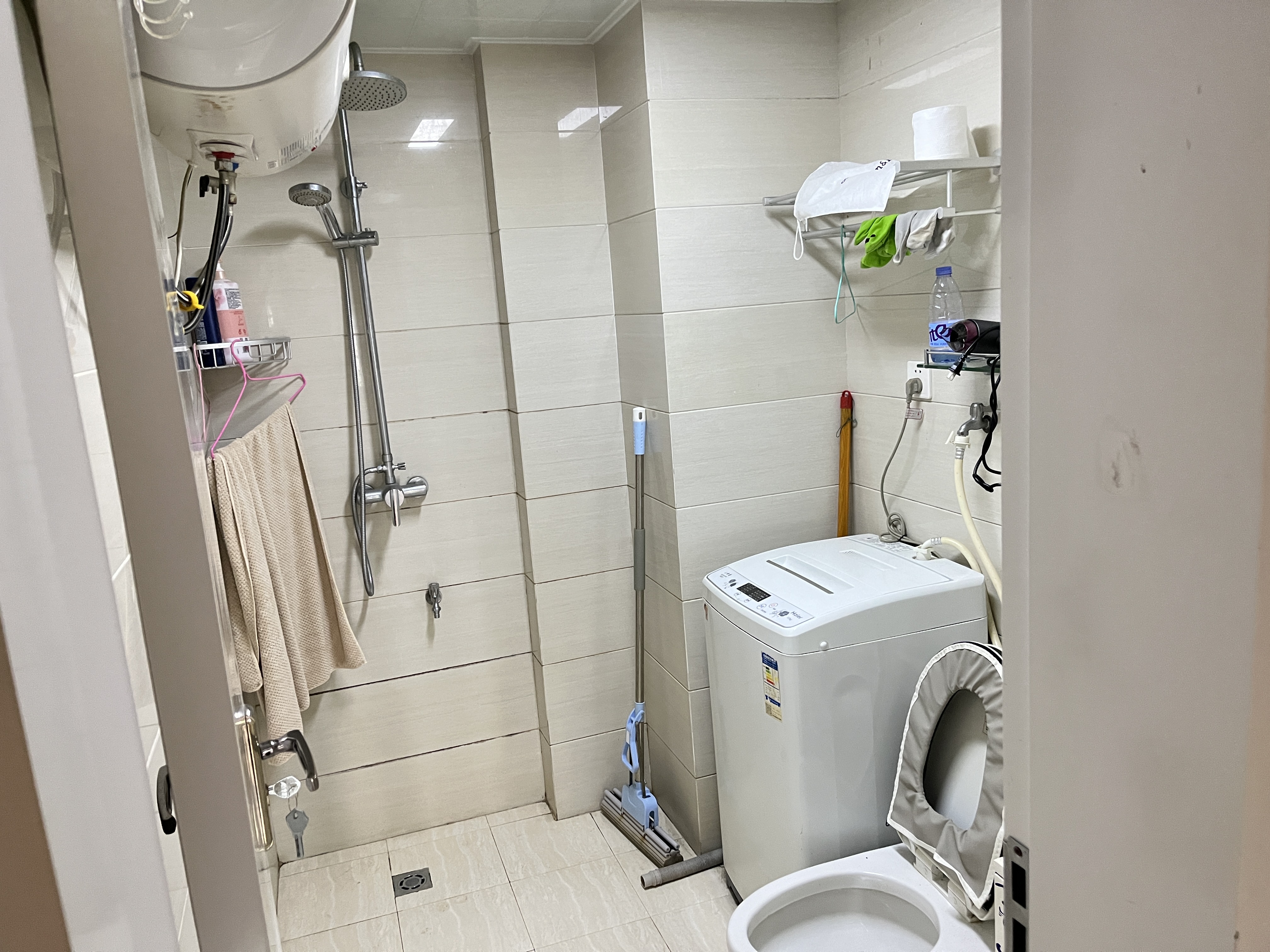 中建岳阳中心  1室1厅1卫   1500.00元/月室内图