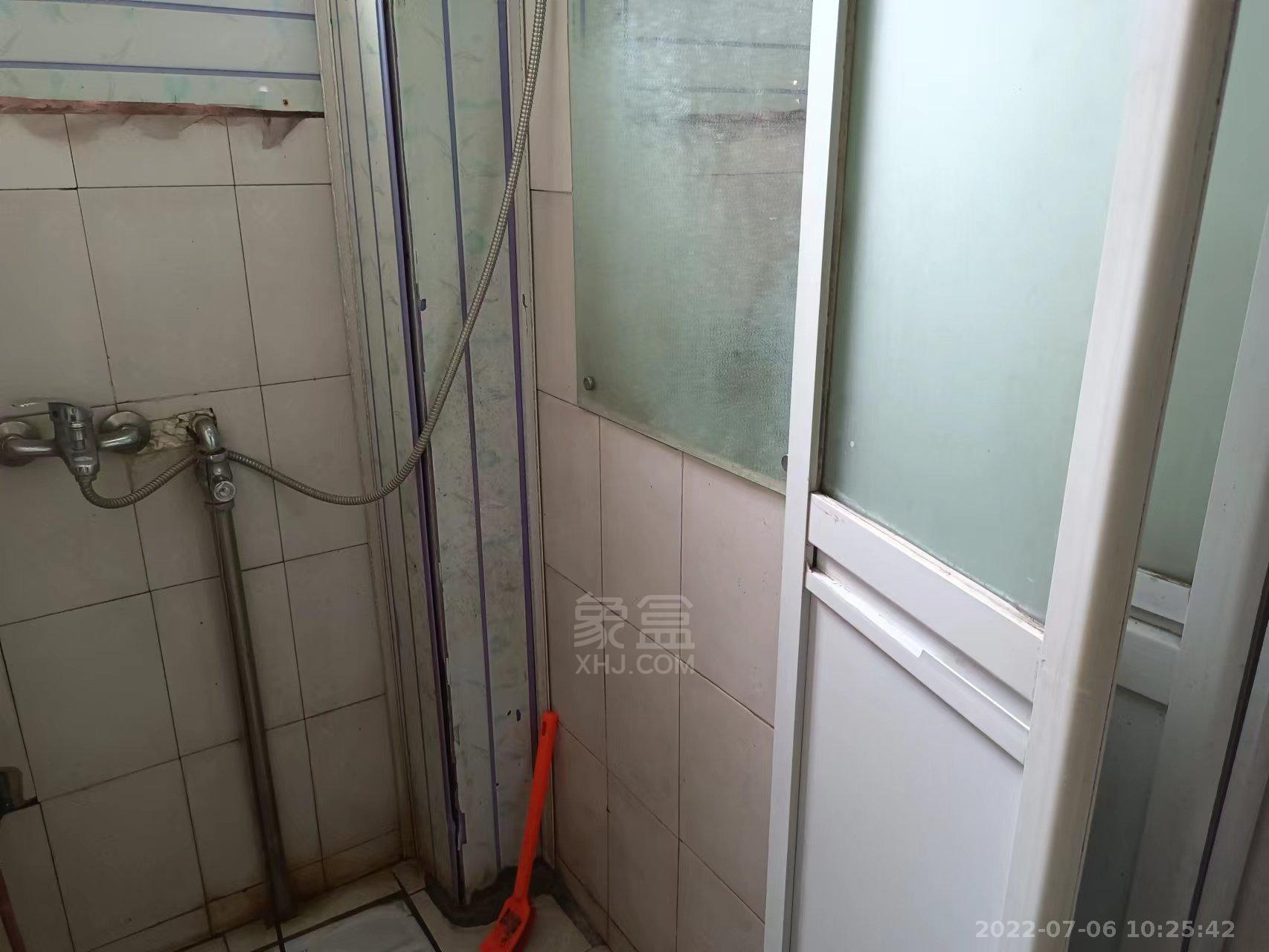 李家冲一村(杉木塘火电小区) 2室2厅1卫 750.00元/月 李家冲一村(杉木塘火电小区) 2室2厅1卫 750.00元/月室内图