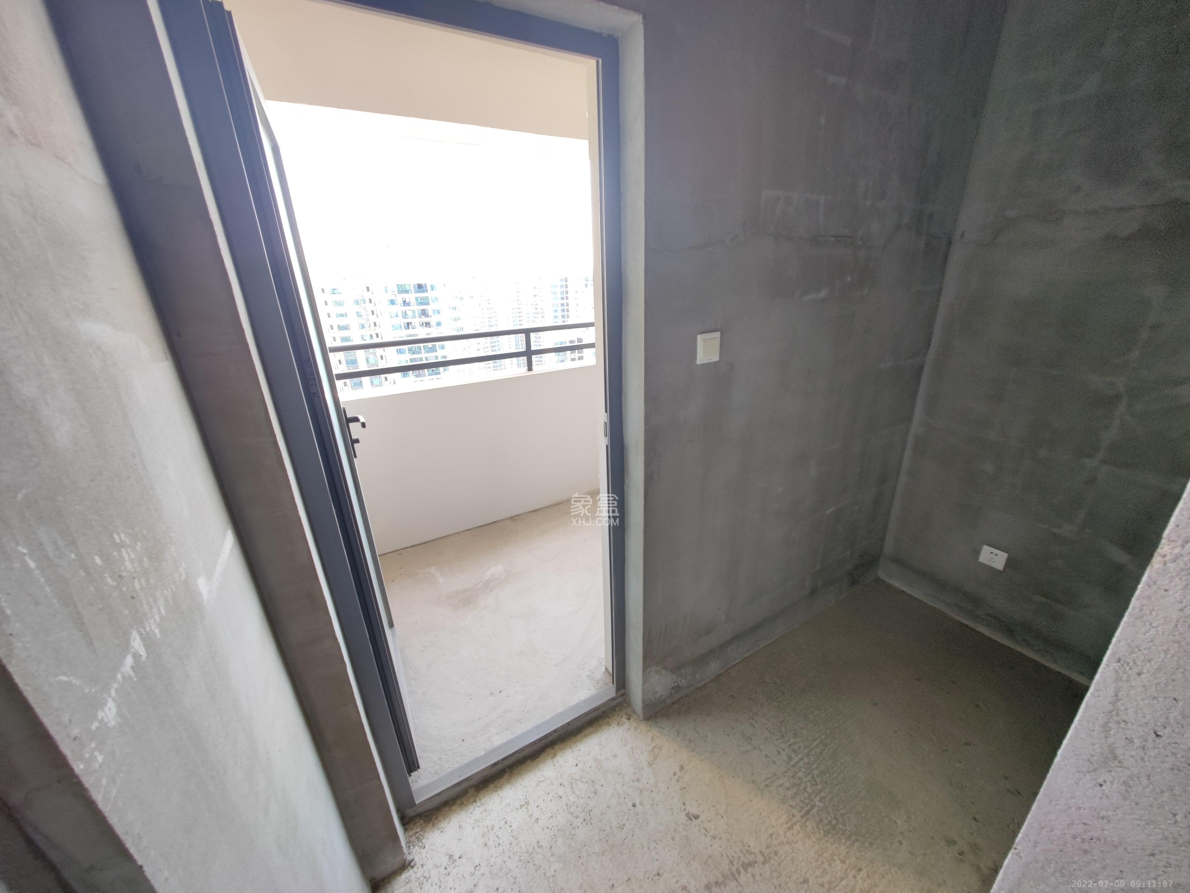 中建悦和城  4室2厅2卫   1200.00元/月室内图