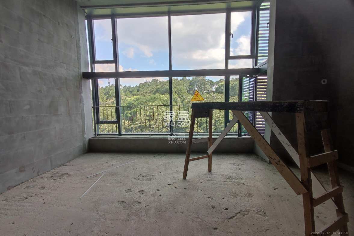 京武浪琴山三期(京武中心) 1室1厅11卫 3200.00元/月 京武浪琴山三期(京武中心) 1室1厅11卫 3200.00元/月室内图