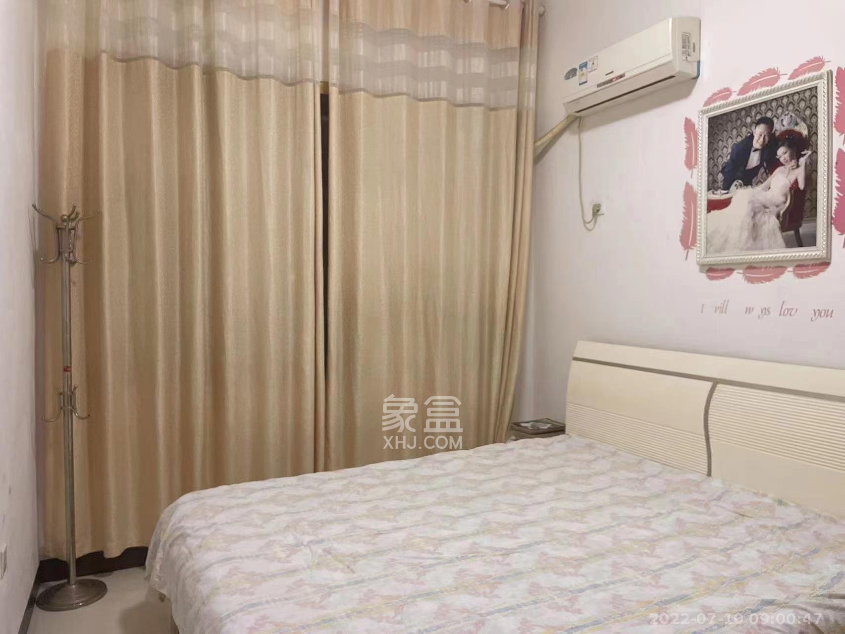 香樟园北苑  2室2厅1卫   50.80万客厅