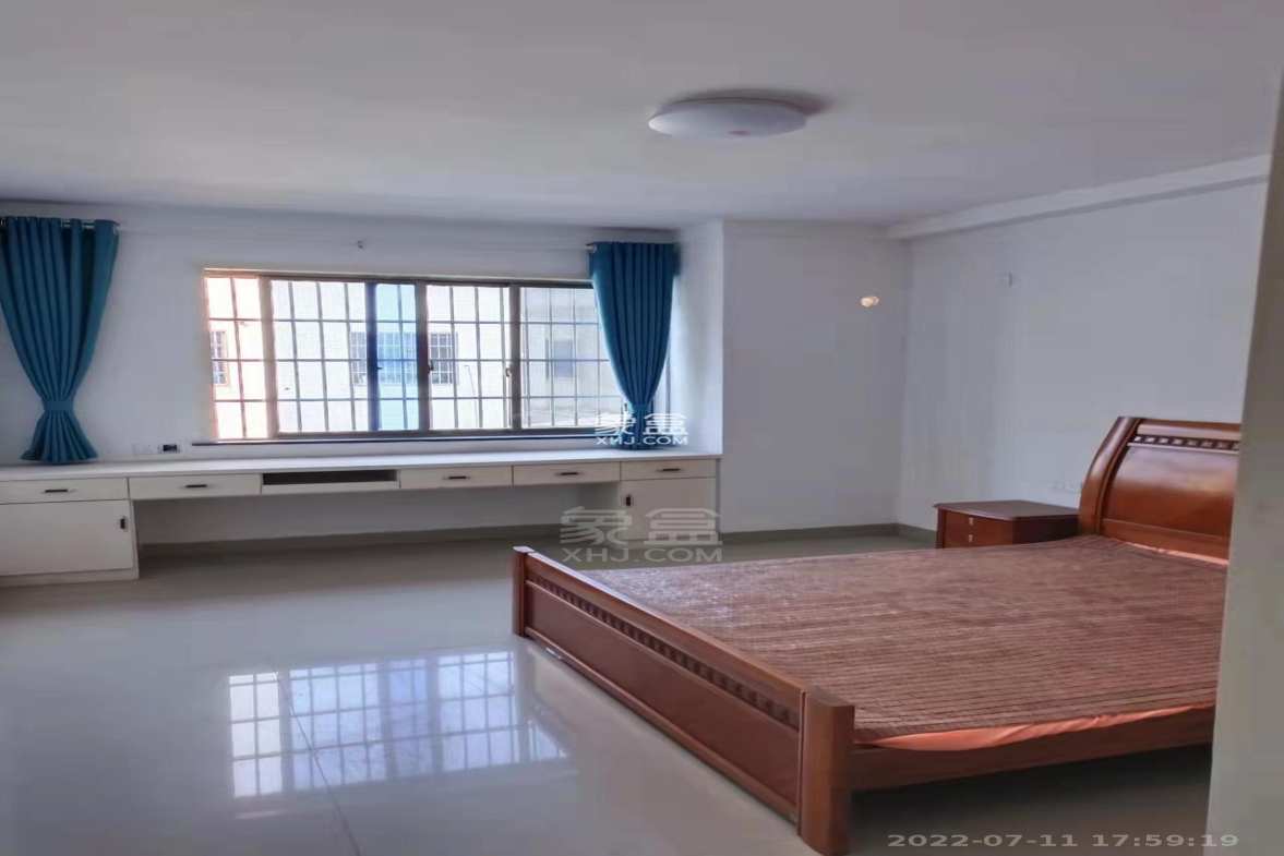 石宋路99号东程工业品市场 3室2厅1卫 1200.00元/月 石宋路99号东程工业品市场 3室2厅1卫 1200.00元/月室内图