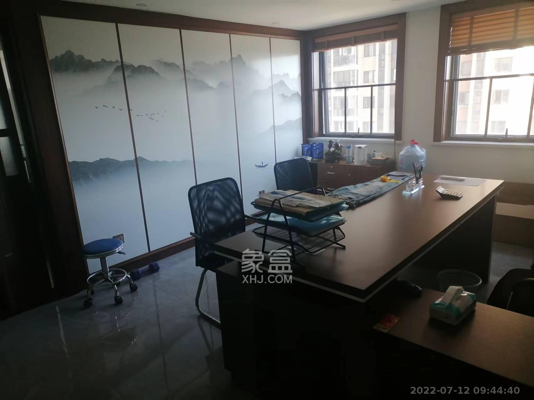 华润置地广场二期  2室1厅1卫    5500.0元/月室内图