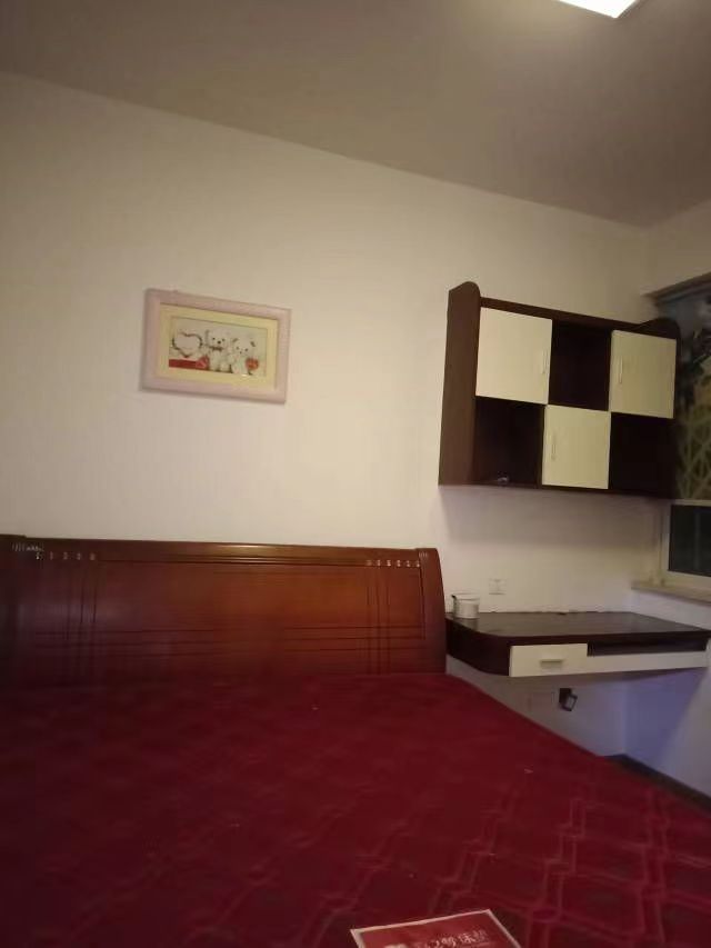 南坪安置小区 2室2厅1卫 1600.00元/月 南坪安置小区 2室2厅1卫 1600.00元/月室内图