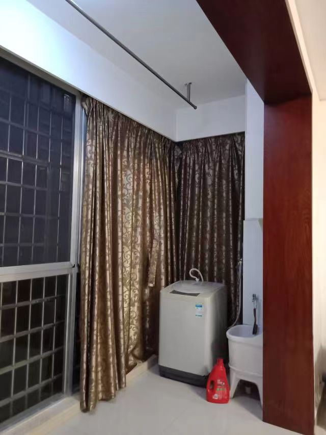 南坪安置小区 2室2厅1卫 1600.00元/月 南坪安置小区 2室2厅1卫 1600.00元/月室内图