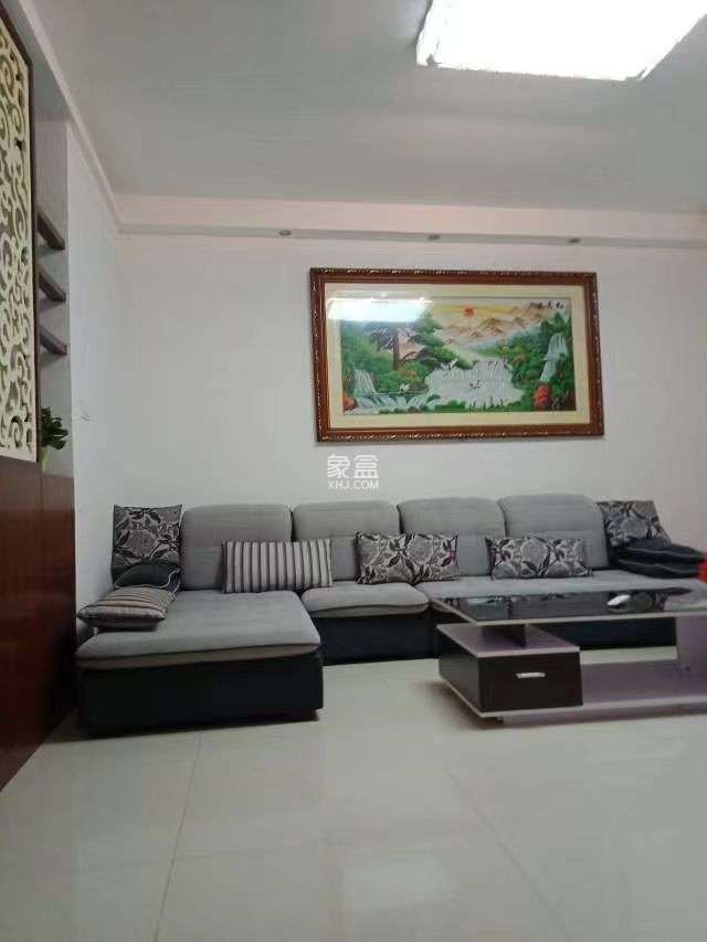 南坪安置小区 2室2厅1卫 1600.00元/月 南坪安置小区 2室2厅1卫 1600.00元/月室内图