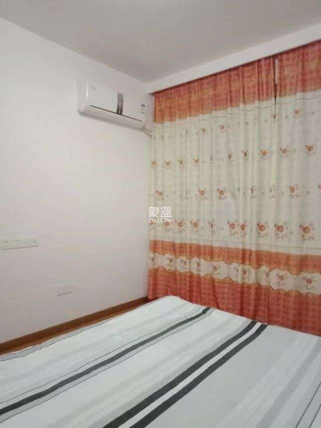 南坪安置小区 2室2厅1卫 1600.00元/月 南坪安置小区 2室2厅1卫 1600.00元/月室内图