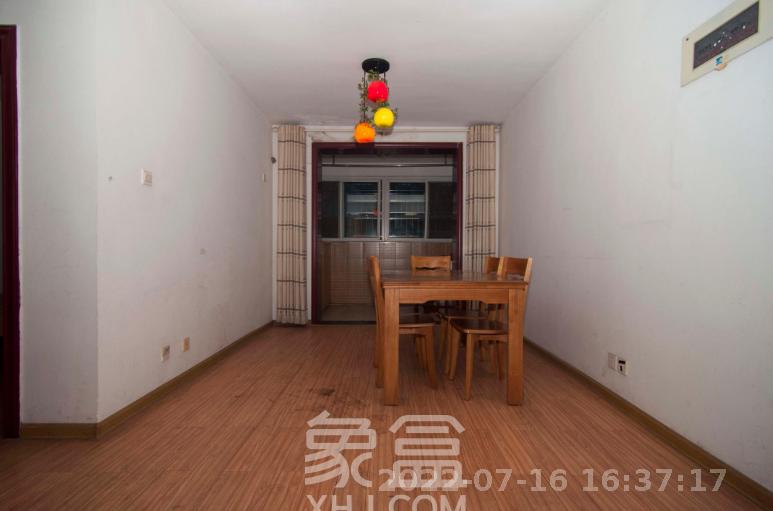景环小区  4室2厅1卫   2200.00元/月室内图