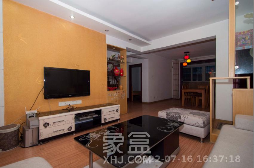 景环小区  4室2厅1卫   2200.00元/月室内图