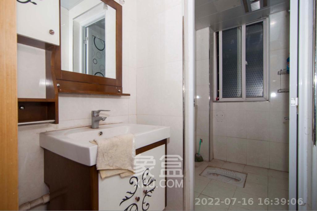 景环小区  4室2厅1卫   2200.00元/月室内图
