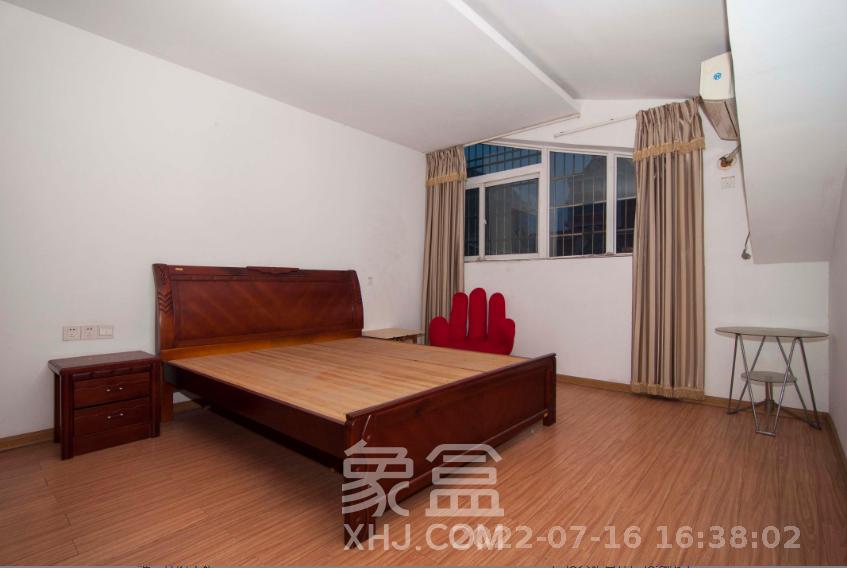 景环小区  4室2厅1卫   2200.00元/月室内图