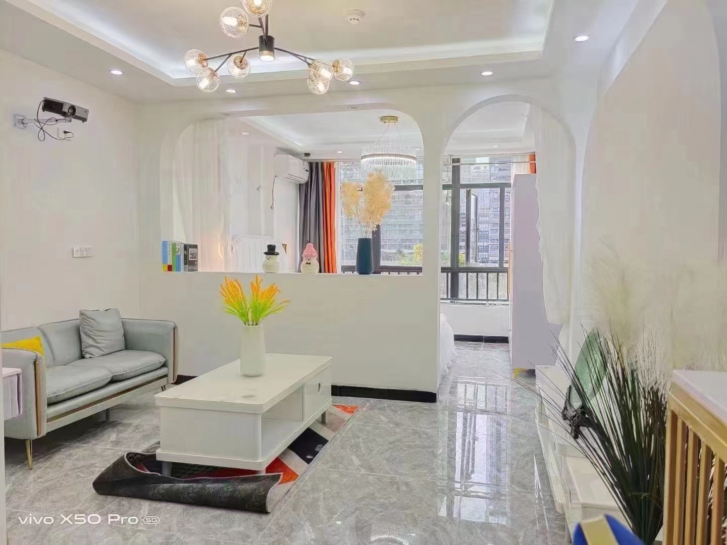 富力新天地一二期 1室1厅1卫 1900.00元/月 富力新天地一二期 1室1厅1卫 1900.00元/月室内图