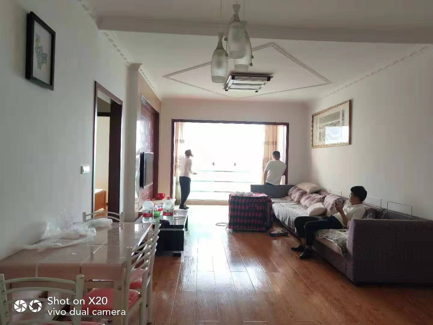 中天会展城A区  2室1厅1卫   250.00元/月室内图