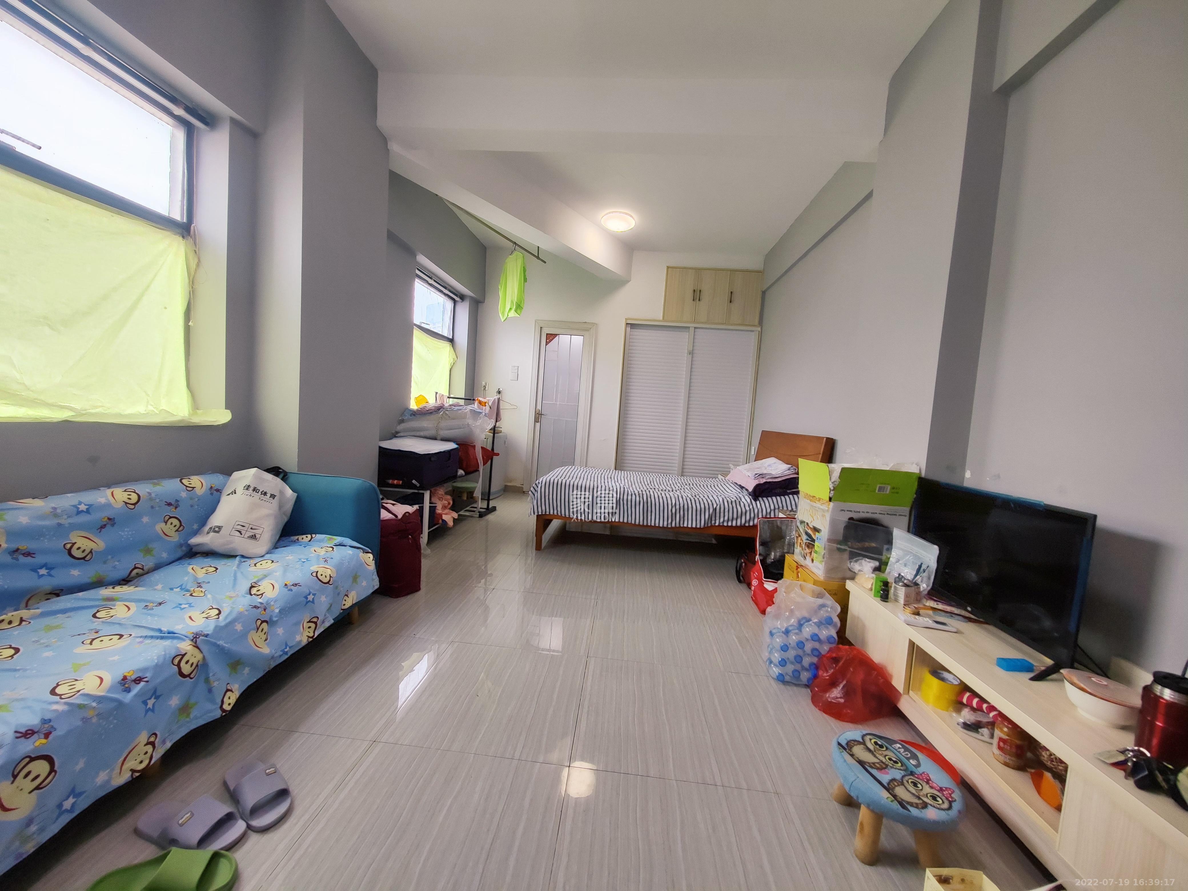 大地金墅 1室1厅1卫 2200.0元/月 大地金墅 1室1厅1卫 2200.0元/月室内图