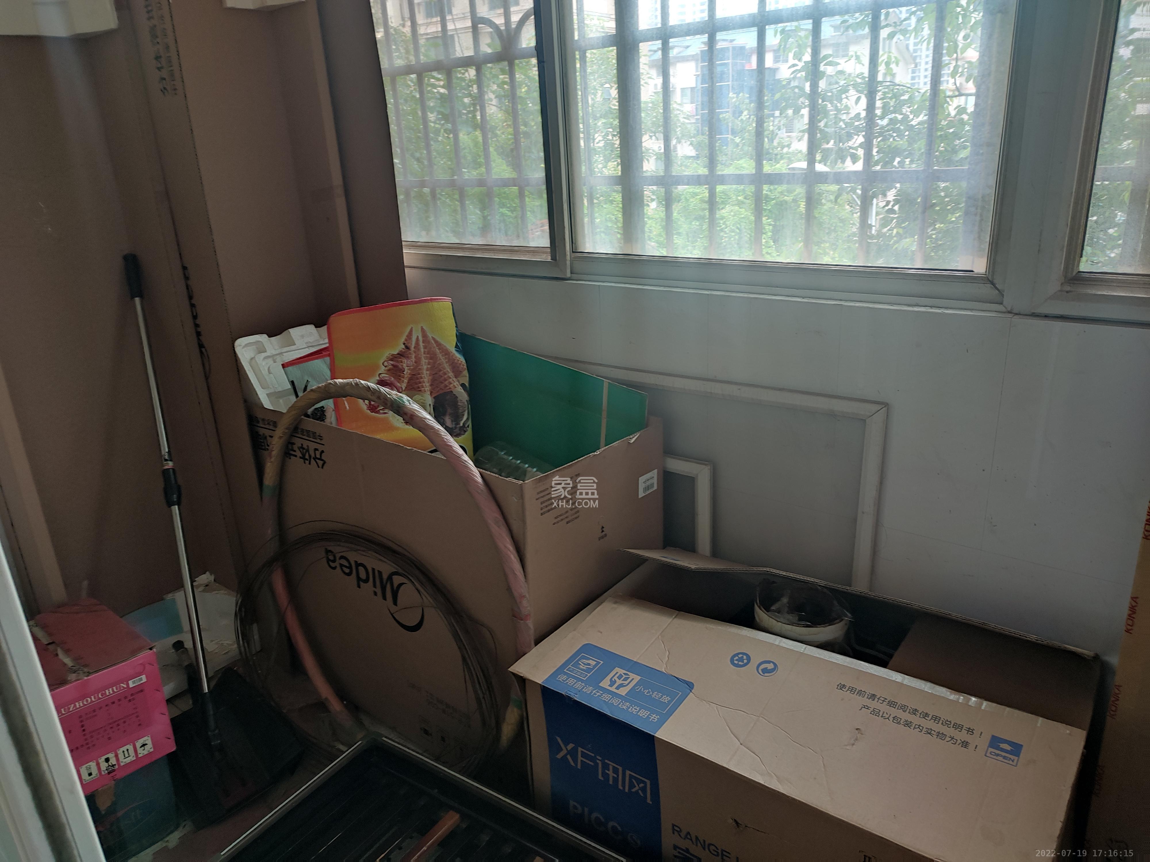 富绿新村  3室2厅1卫   2300.00元/月室内图