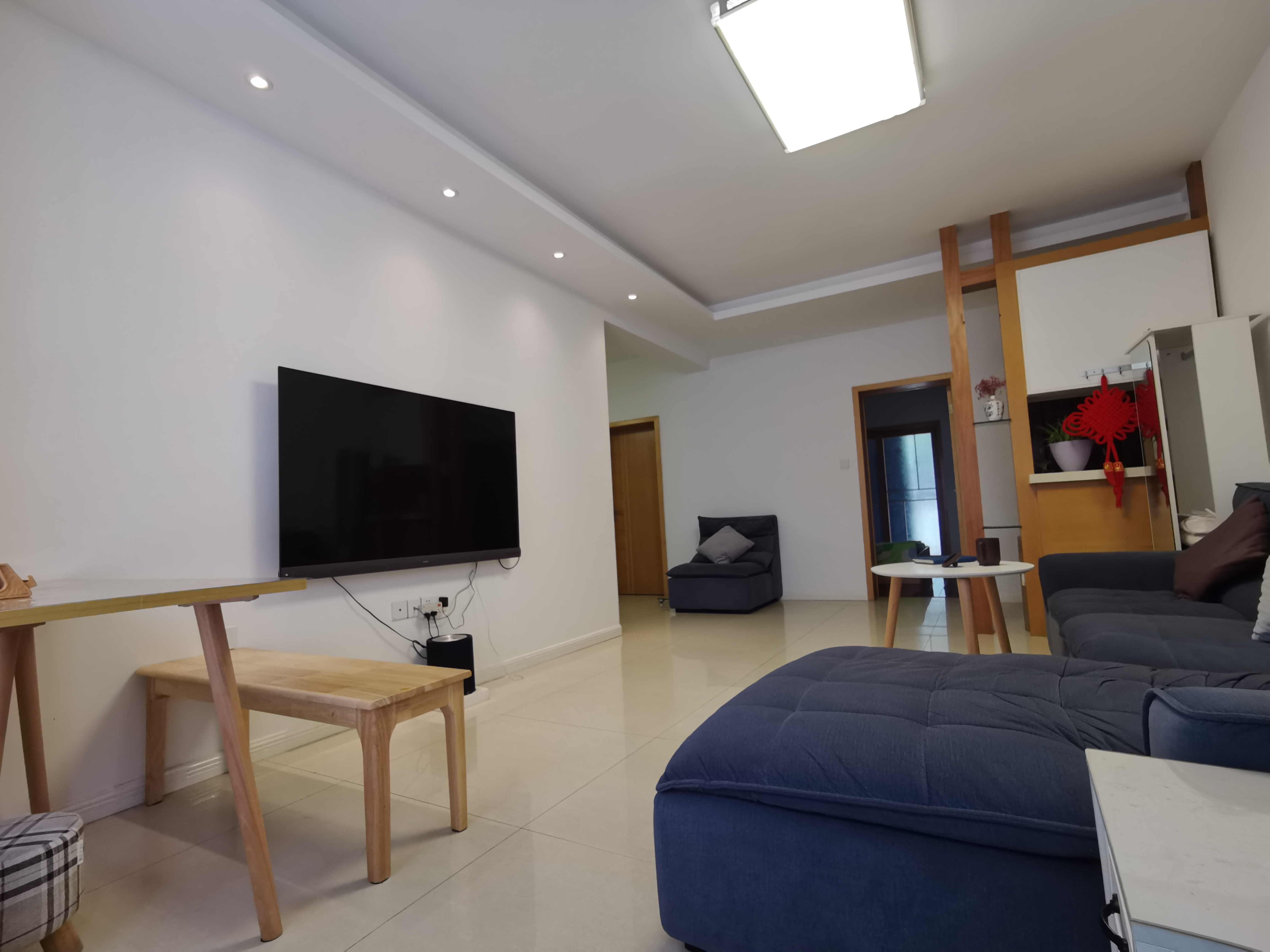 金侨中央花园 2室2厅1卫 49.8万 金侨中央花园 2室2厅1卫 49.8万客厅