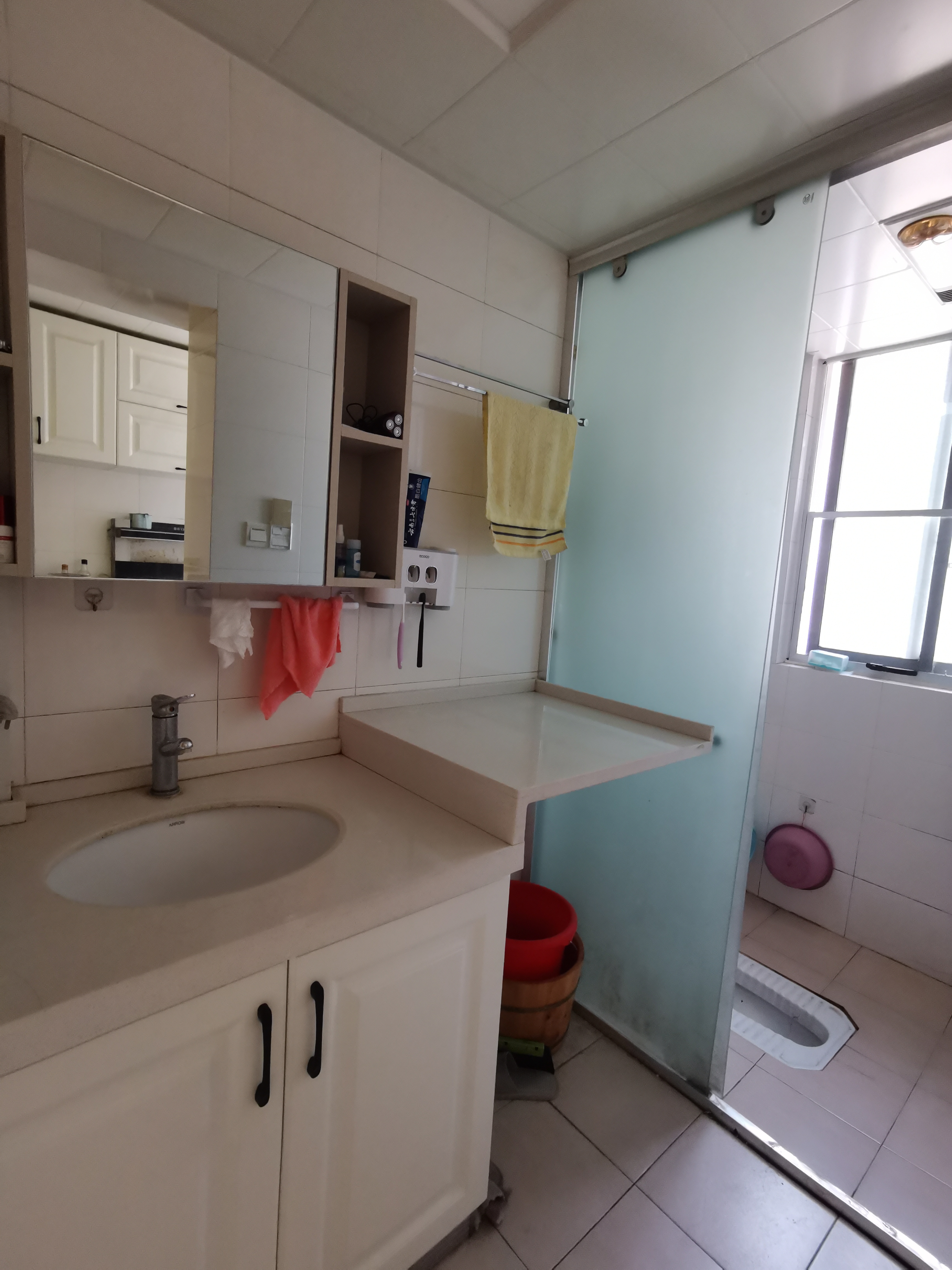 金侨中央花园 2室2厅1卫 49.8万 金侨中央花园 2室2厅1卫 49.8万客厅