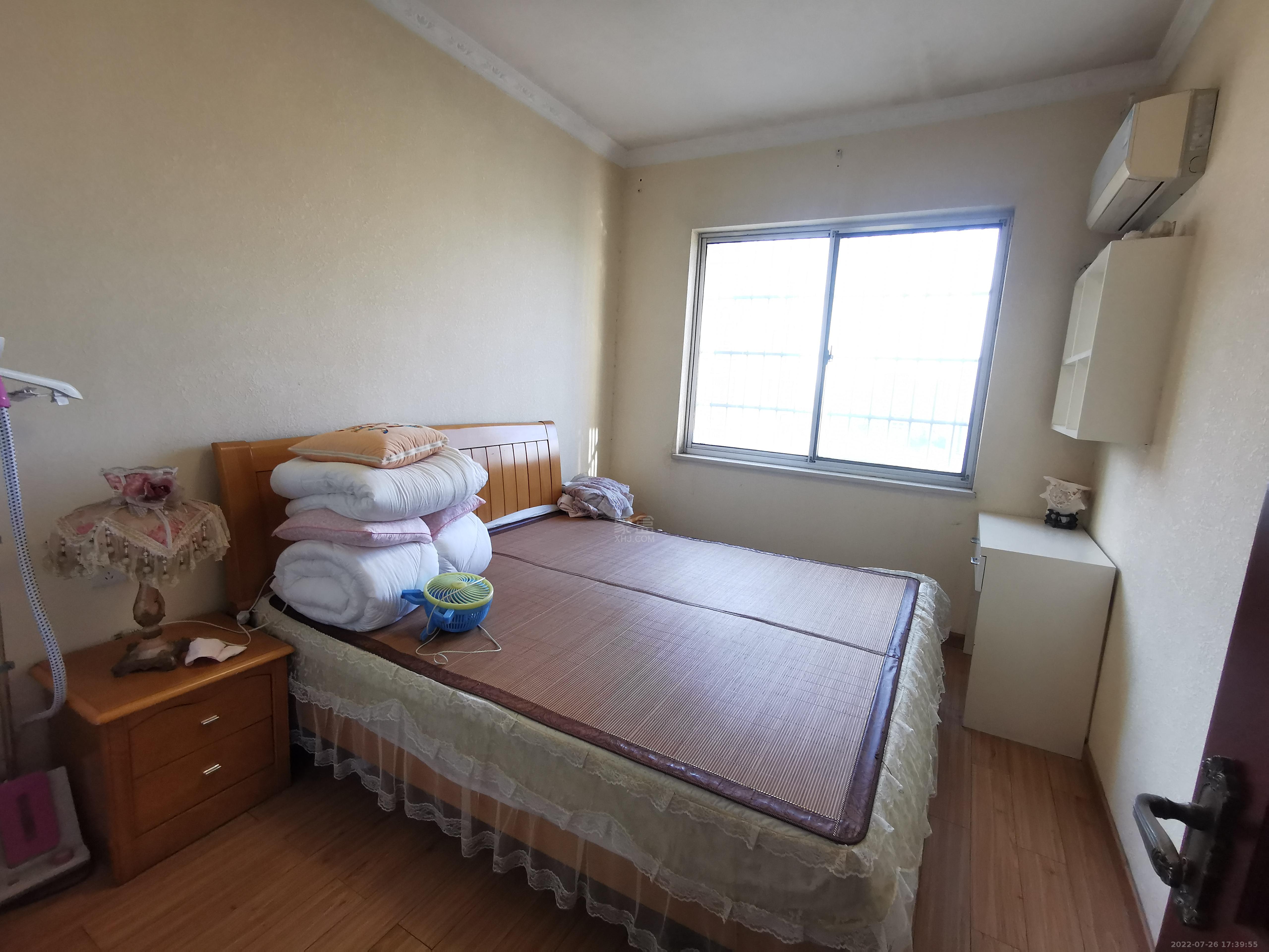 裕景龙苑  3室1厅1卫   1800.00元/月室内图