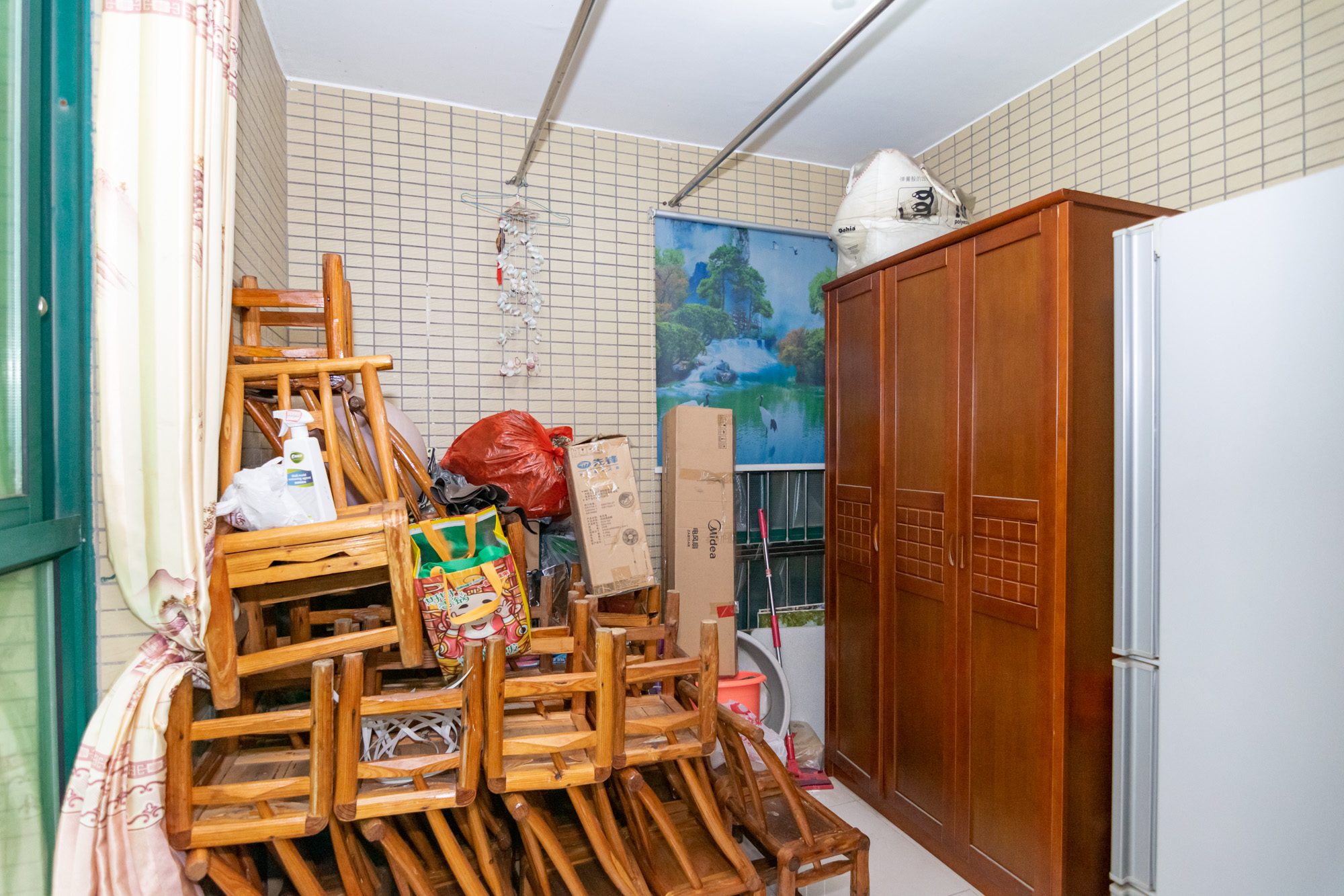 富基世纪公园  4室2厅1卫    82.0万卧室