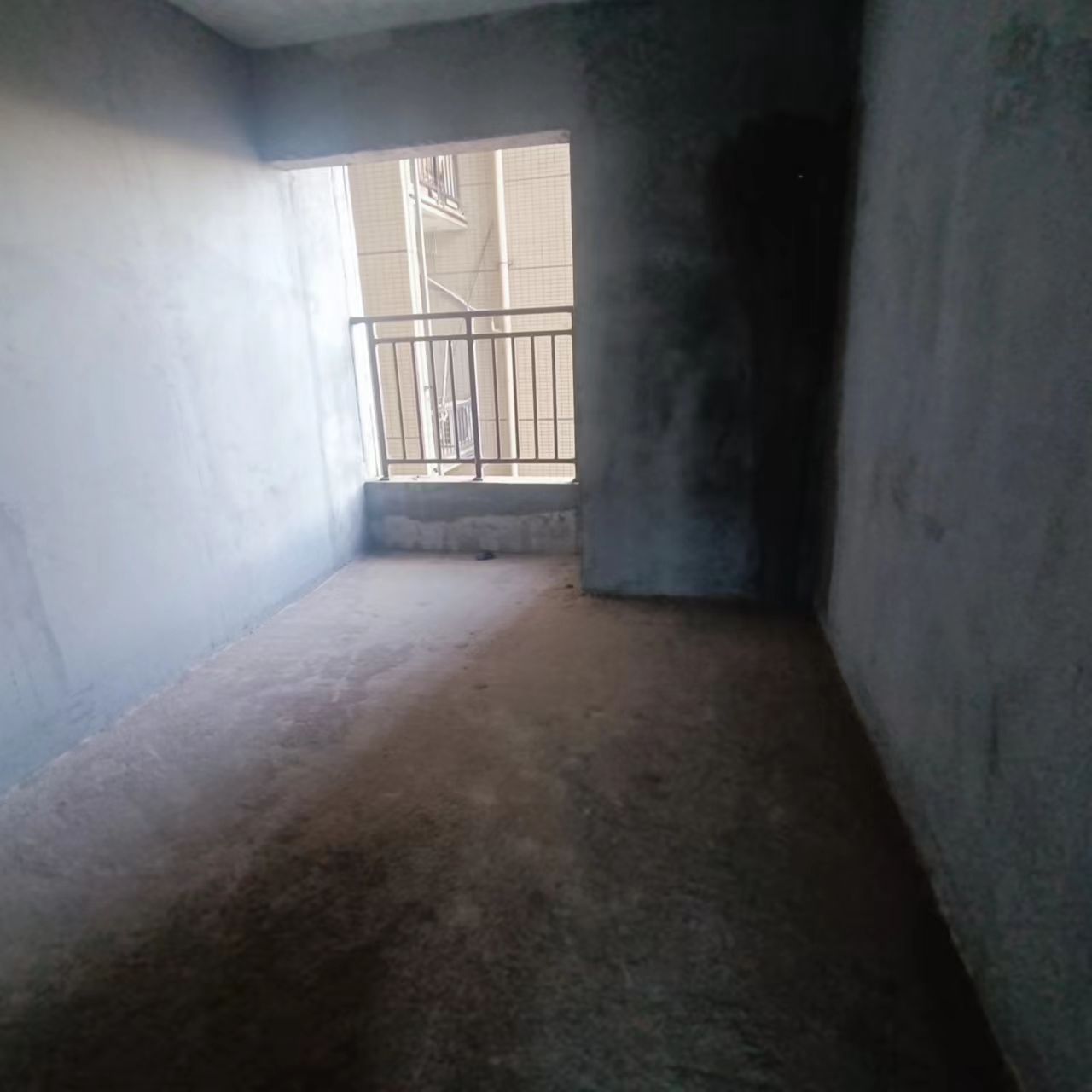 金河湾1881  3室2厅2卫   84.00万室内图