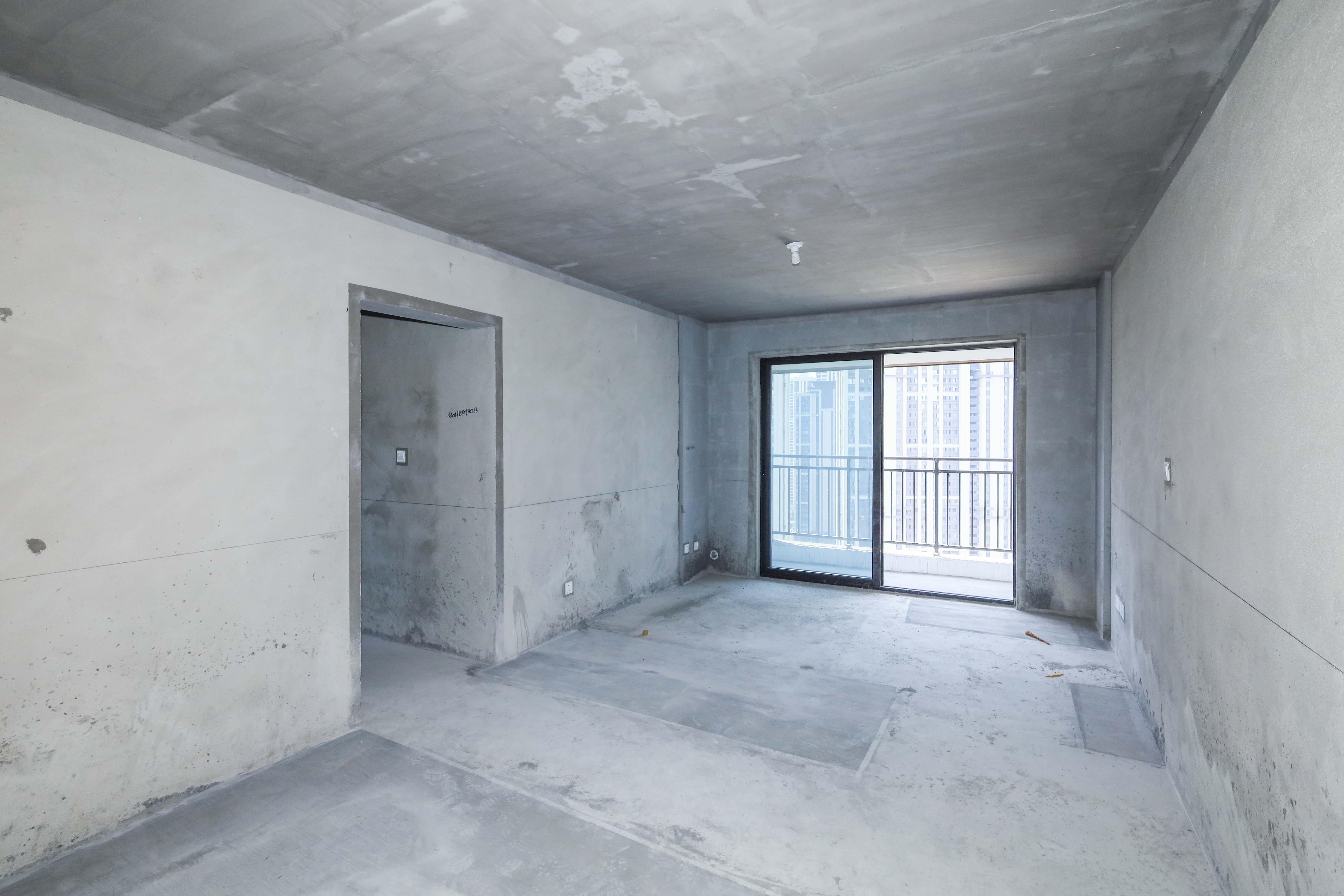 中国铁建梅溪青秀三期  3室2厅2卫   175.00万其他