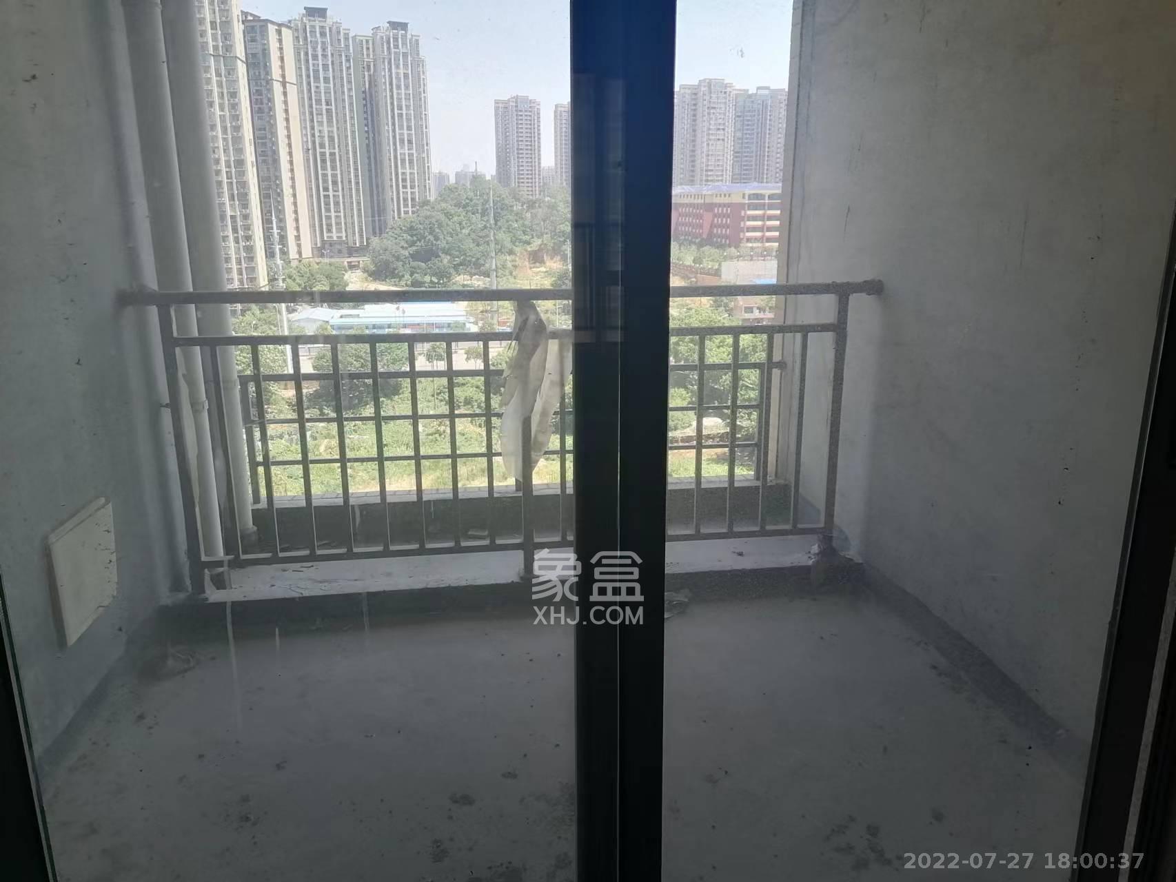 鑫远御文台一期  3室2厅1卫    2000.0元/月室内图