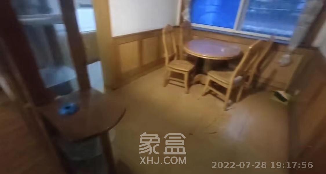 东风二村社区房  3室2厅2卫   2500.00元/月室内图1