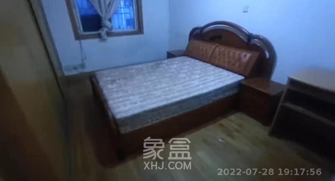 东风二村社区房  3室2厅2卫   2500.00元/月室内图