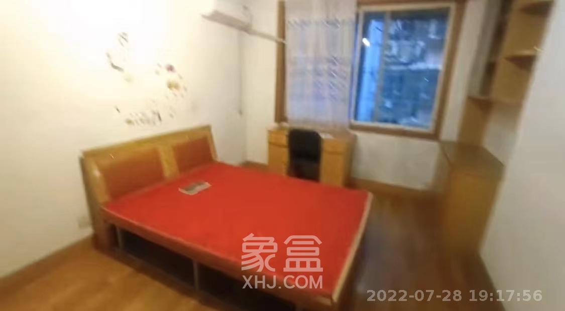 东风二村社区房  3室2厅2卫   2500.00元/月室内图